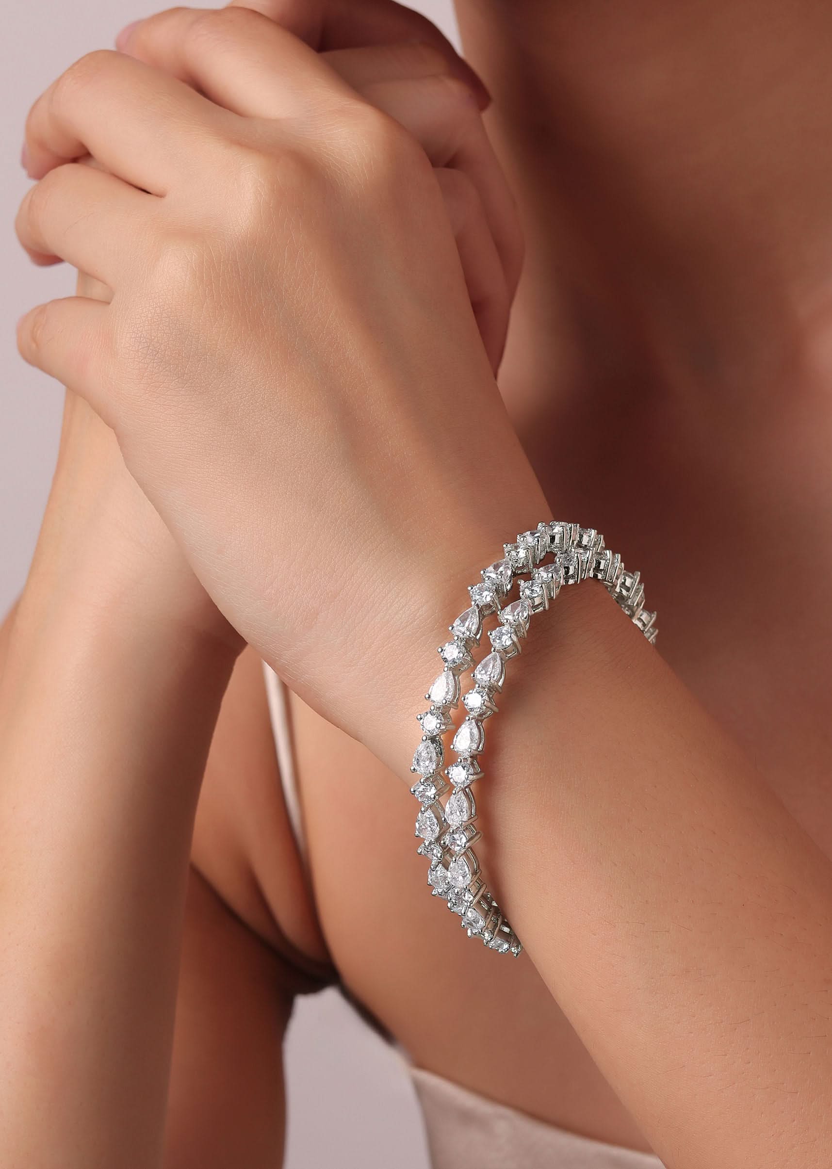 92.5_sterling_silver_bangles-sg177867_1_594568c0-6e2a-4e00-8ab8-c98a8ee03179.jpg
