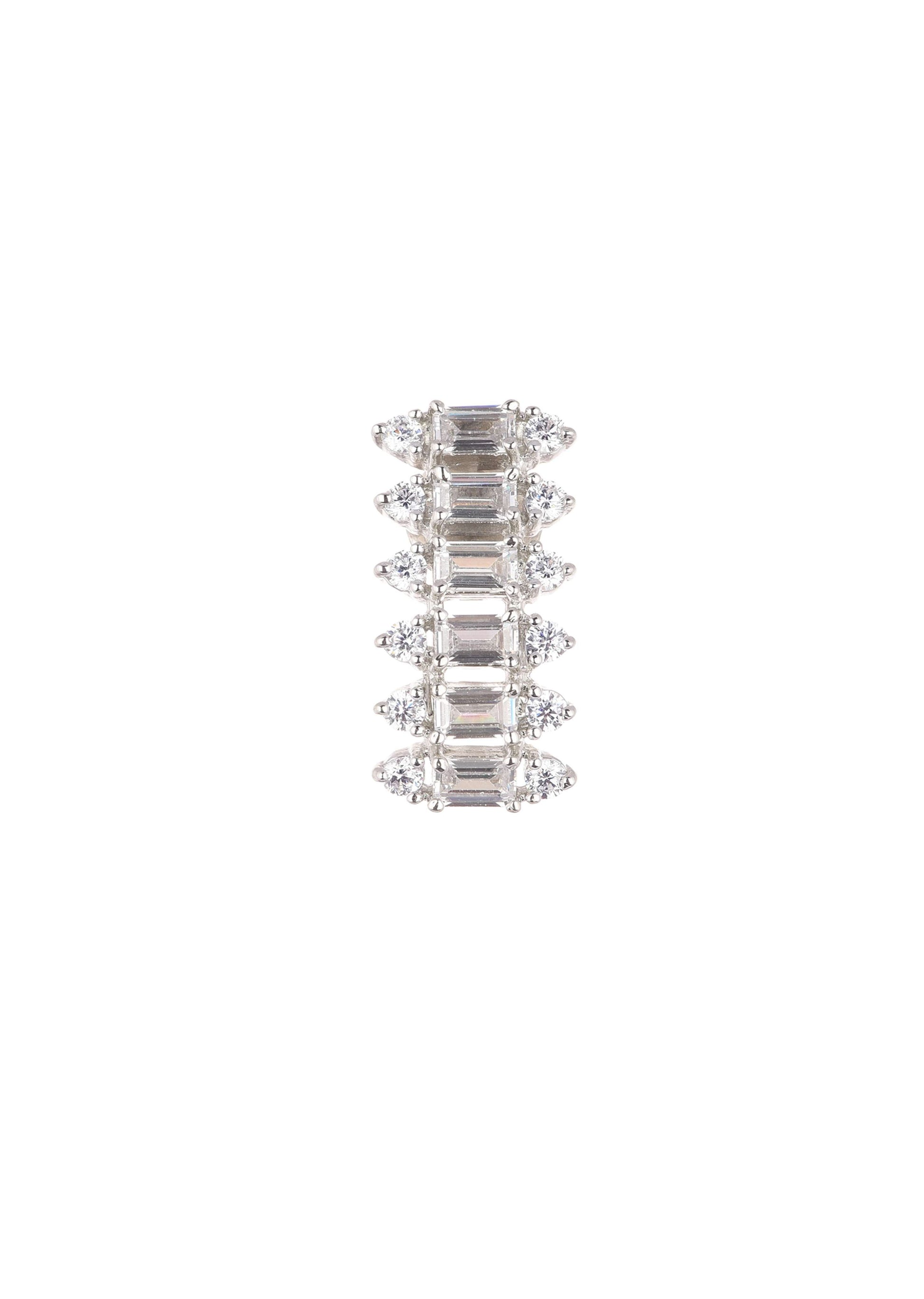 92.5_sterling_silver_studs_embedded-sg163834_4_3e831670-ce5d-4527-abce-cac6e726da84.jpg