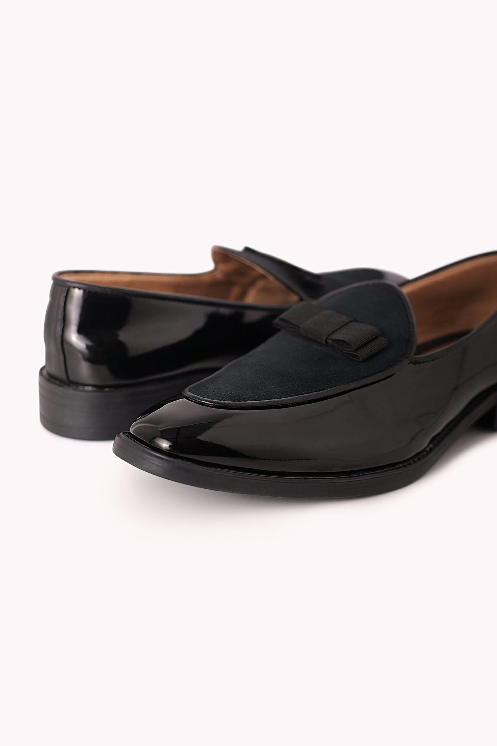 Black_Bow_Loafers_In_Velvet-SG179262_1_ea619e2f-4525-4009-a0cd-347e8a01cf75.jpg