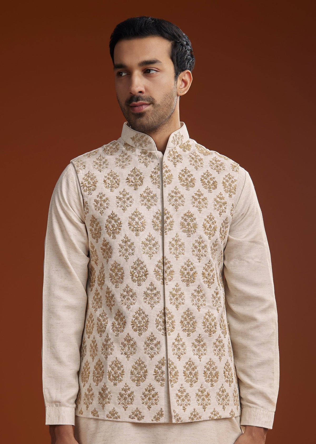 Off_White_Linen_Silk_Kurta_Jacket_Set_With_Zari_Work_For_Men-sg245065-1_7_01bda21a-46c9-4e29-80a8-a78e67fe405c.jpg