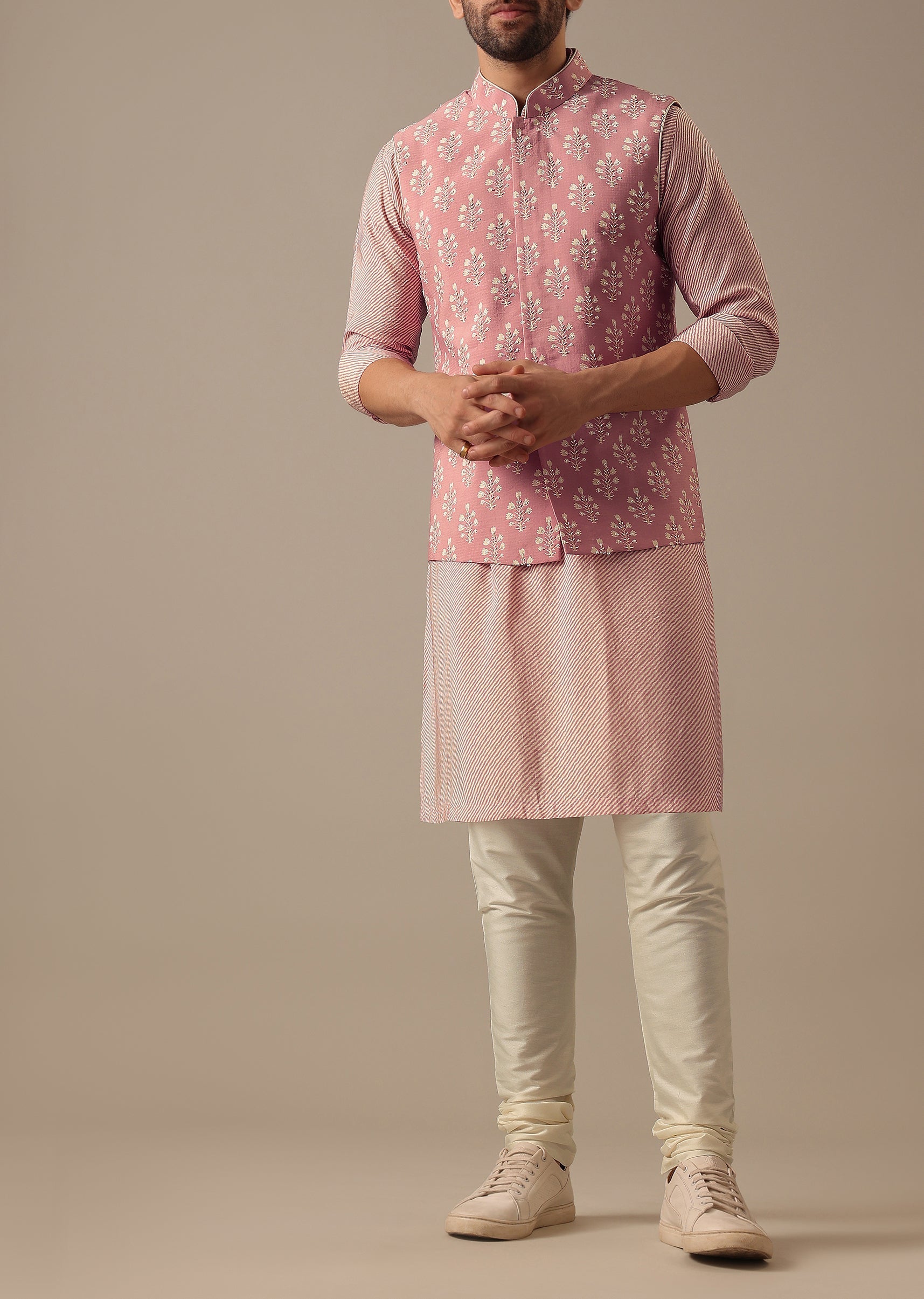 Pink_Floral_Bundi_Striped_Kurta_Set-SG176260-4_f78f7784-234f-40e8-a8db-979eda6b1fb1.jpg