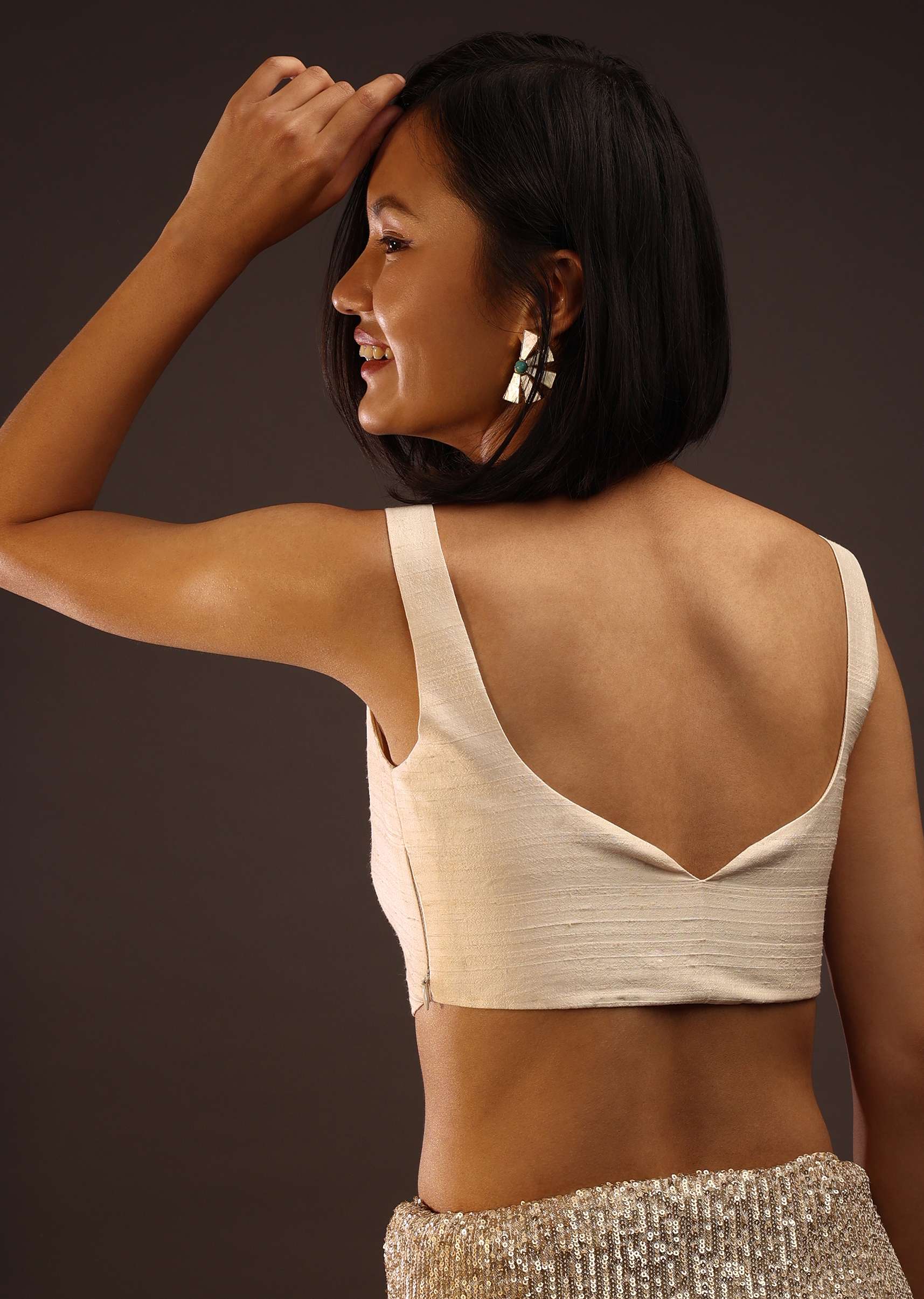 angora_white_sleeveless-m001bldy207y-sg81536_1_85106619-51a1-4561-8ab9-0b2c85c0edfe.jpg