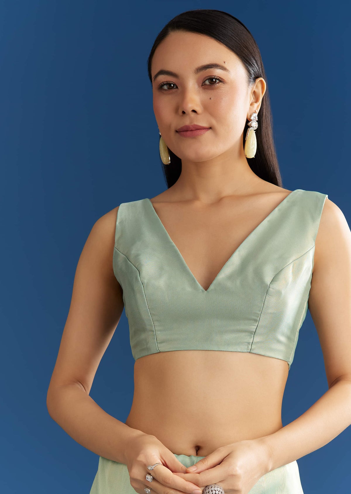 aqua-blue-organza-tissue-saree-with-cutdana-and-beads-scallop-border-sg284746-7_979e3dcd-547c-40ba-9e0e-bfe14ed91798.jpg