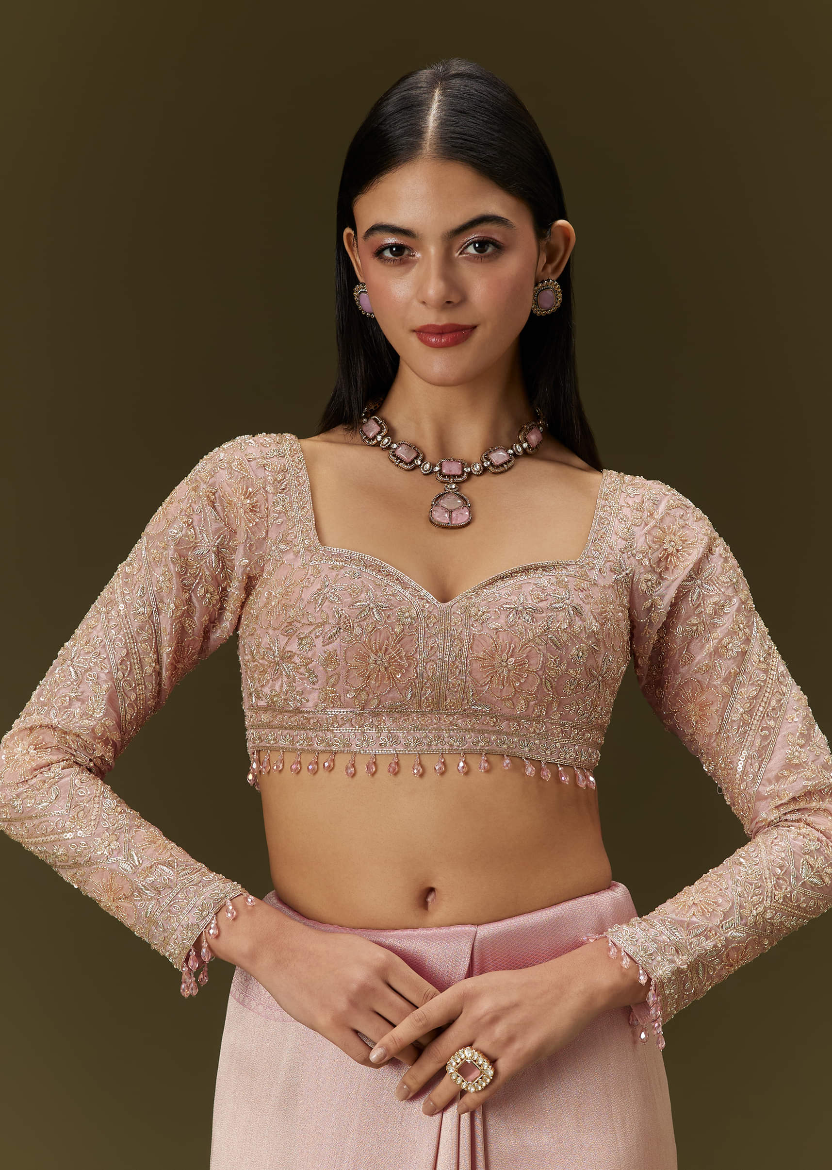 baby-pink-tissue-saree-with-velvet-embroidered-blouse-sg309650-7_b5cbb3c5-ba4a-4b06-9e28-011c2994e0a6.jpg