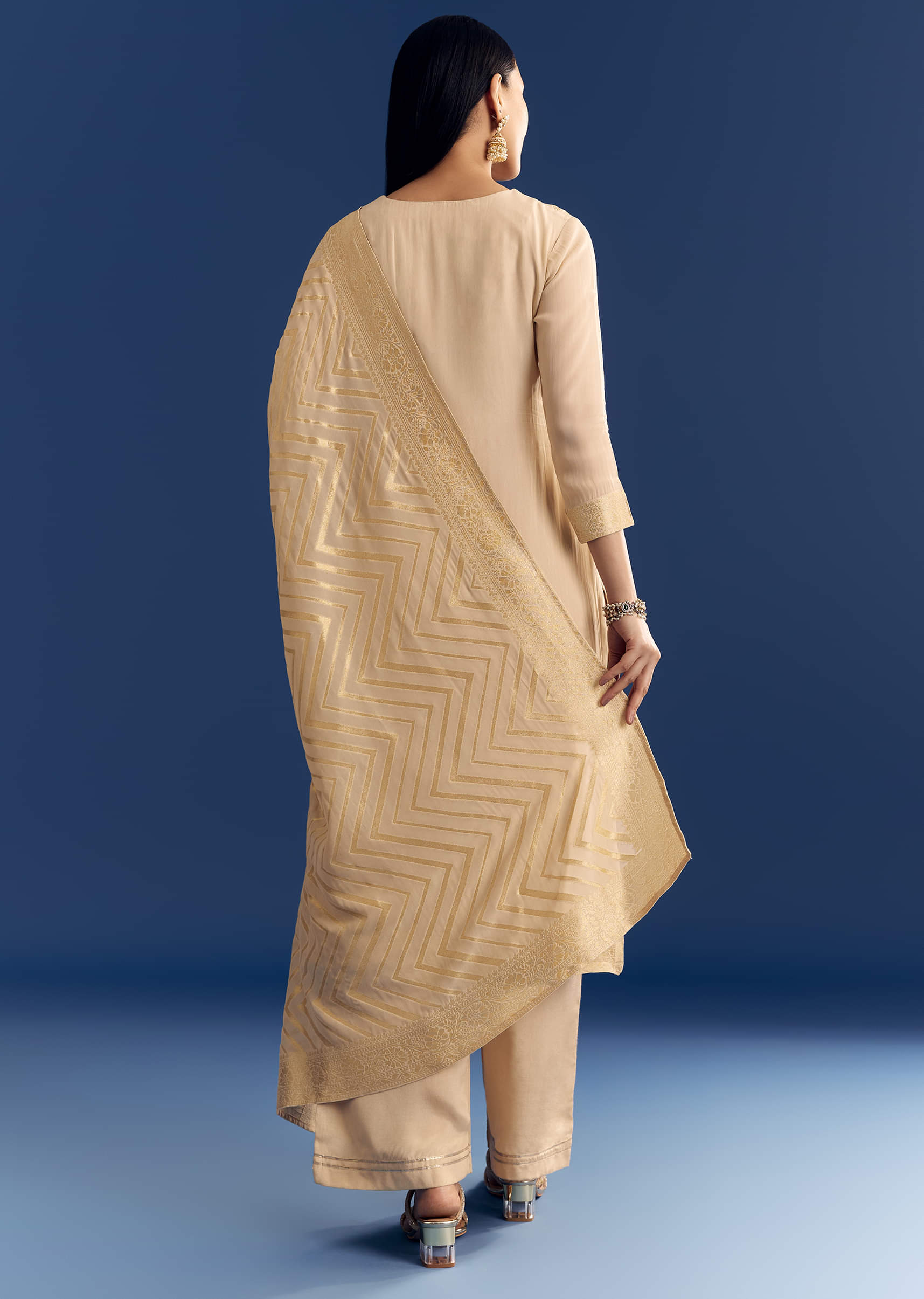beige-banarasi-georgette-kurta-set-with-zardosi-neckline-sg320343-5_b3641d18-dd3c-4cd9-9446-1645ceaefb7f.jpg