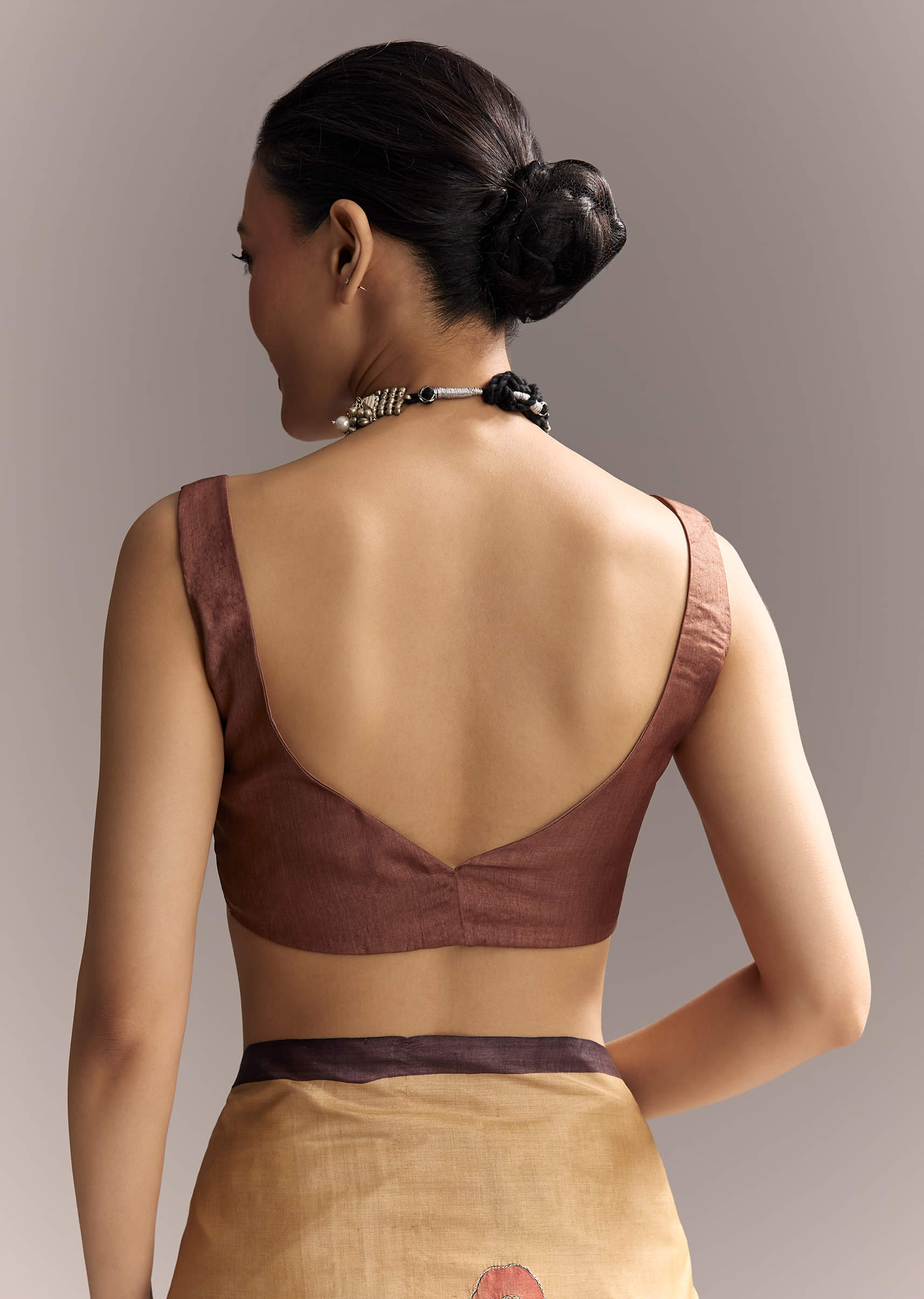 beige-cotton-saree-with-hand-painted-motifs-and-brown-border-sg317778-8.jpg