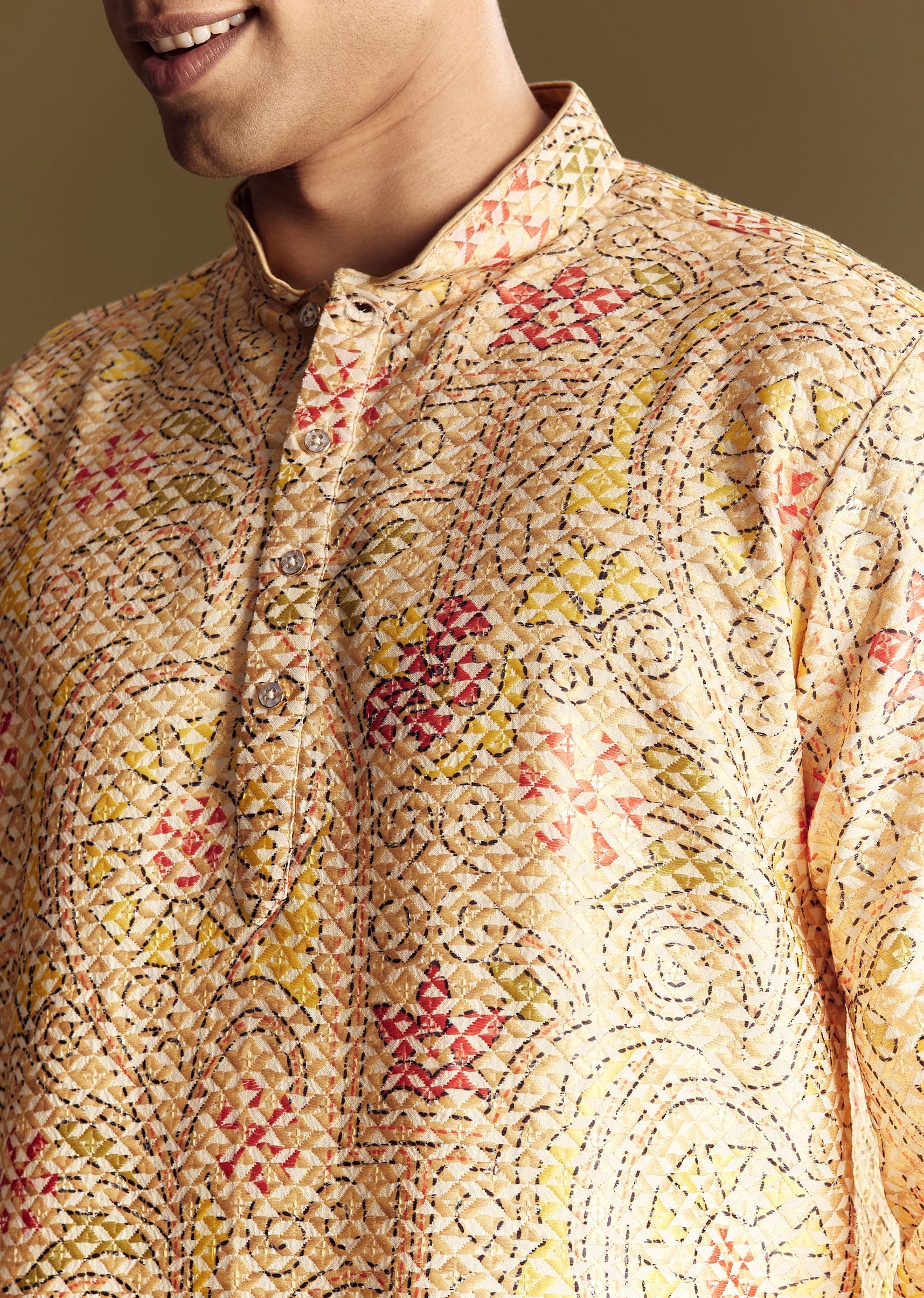 beige-linen-kurta-set-with-minimalist-detailing-sg321436-3_2c898d54-cd5b-41e1-af29-0da0e87acfc0.jpg