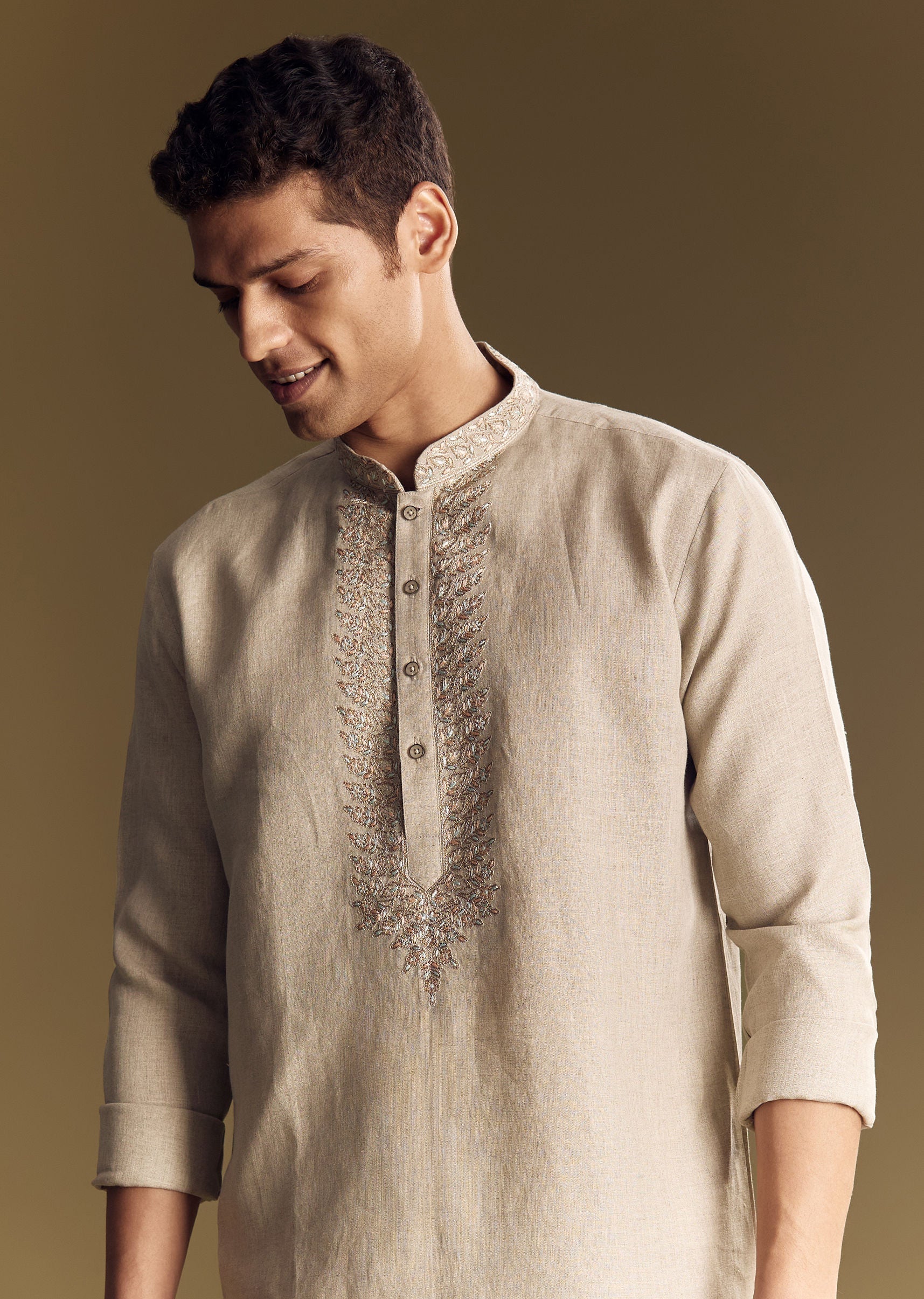 beige-linen-kurta-set-with-thread-and-sequin-accents-sg320033-3_27de0a0e-98ac-4042-bf67-b3e2b414b2cc.jpg