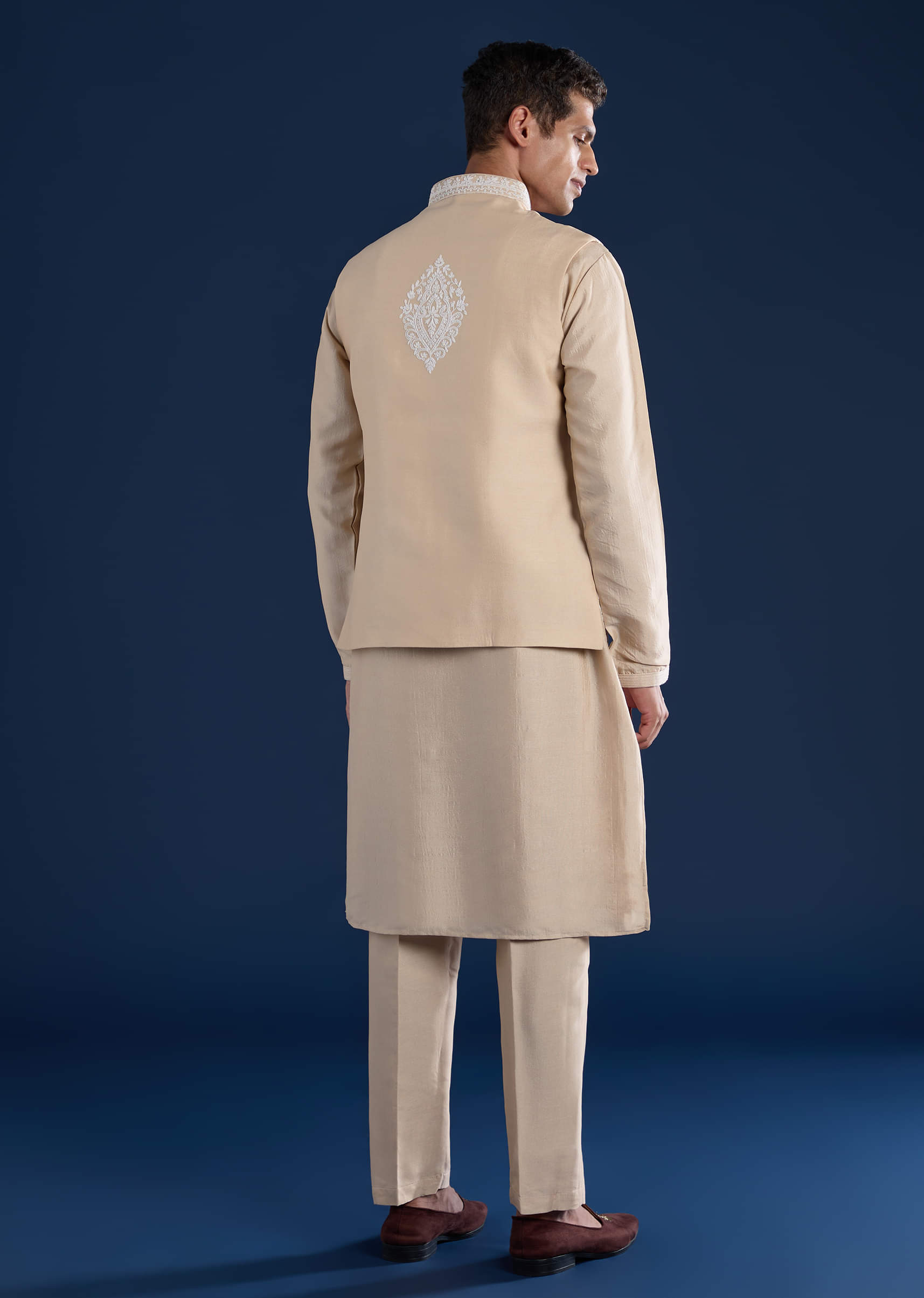 beige-silk-jacket-and-kurta-set-with-resham-work-sg309522-5.jpg