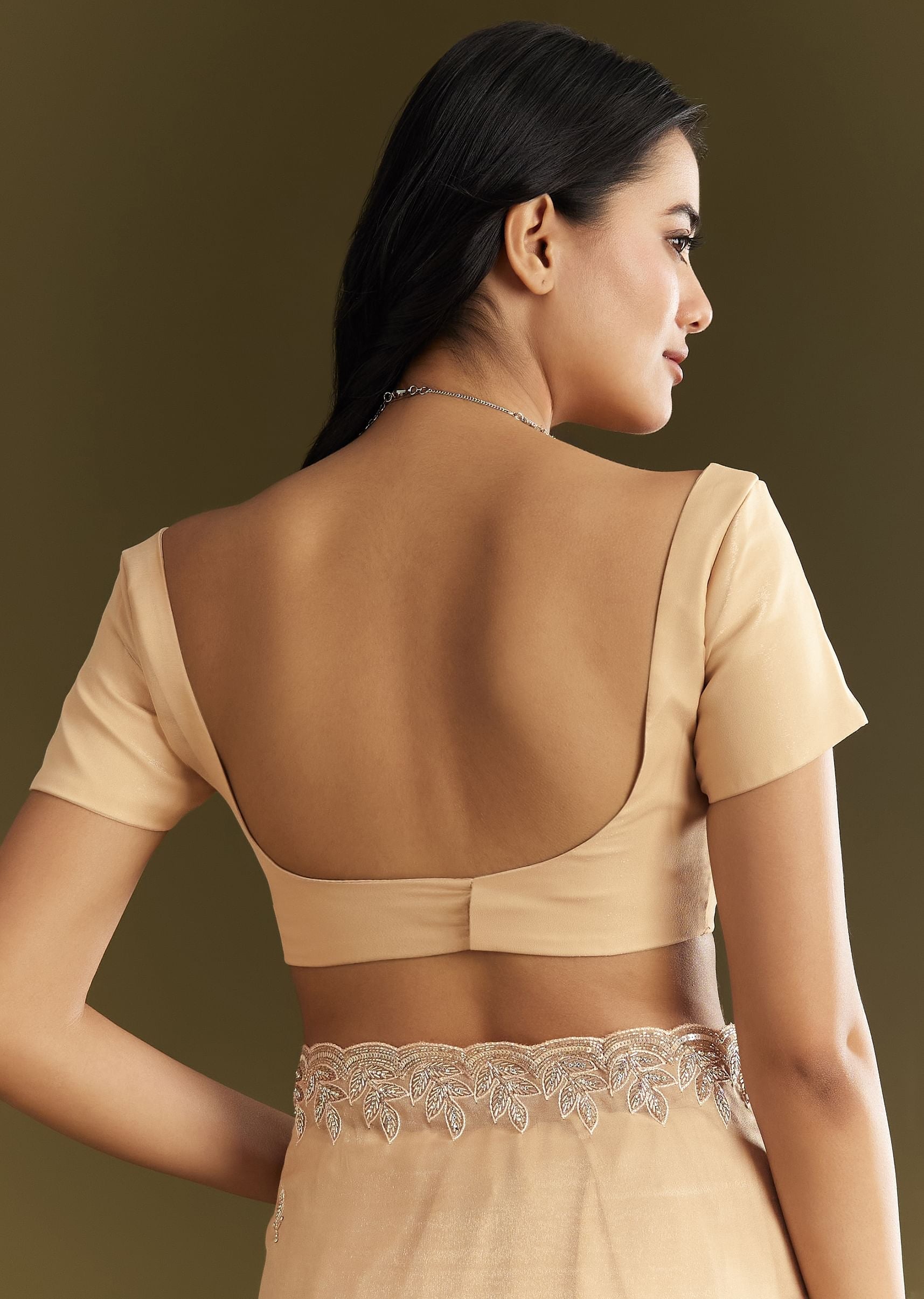 beige-tissue-saree-with-leaf-motif-embroidery-in-sequins-and-cutdana-sg294564-8_68caa3a6-69ce-4850-8d2e-697053e3f4d0.jpg
