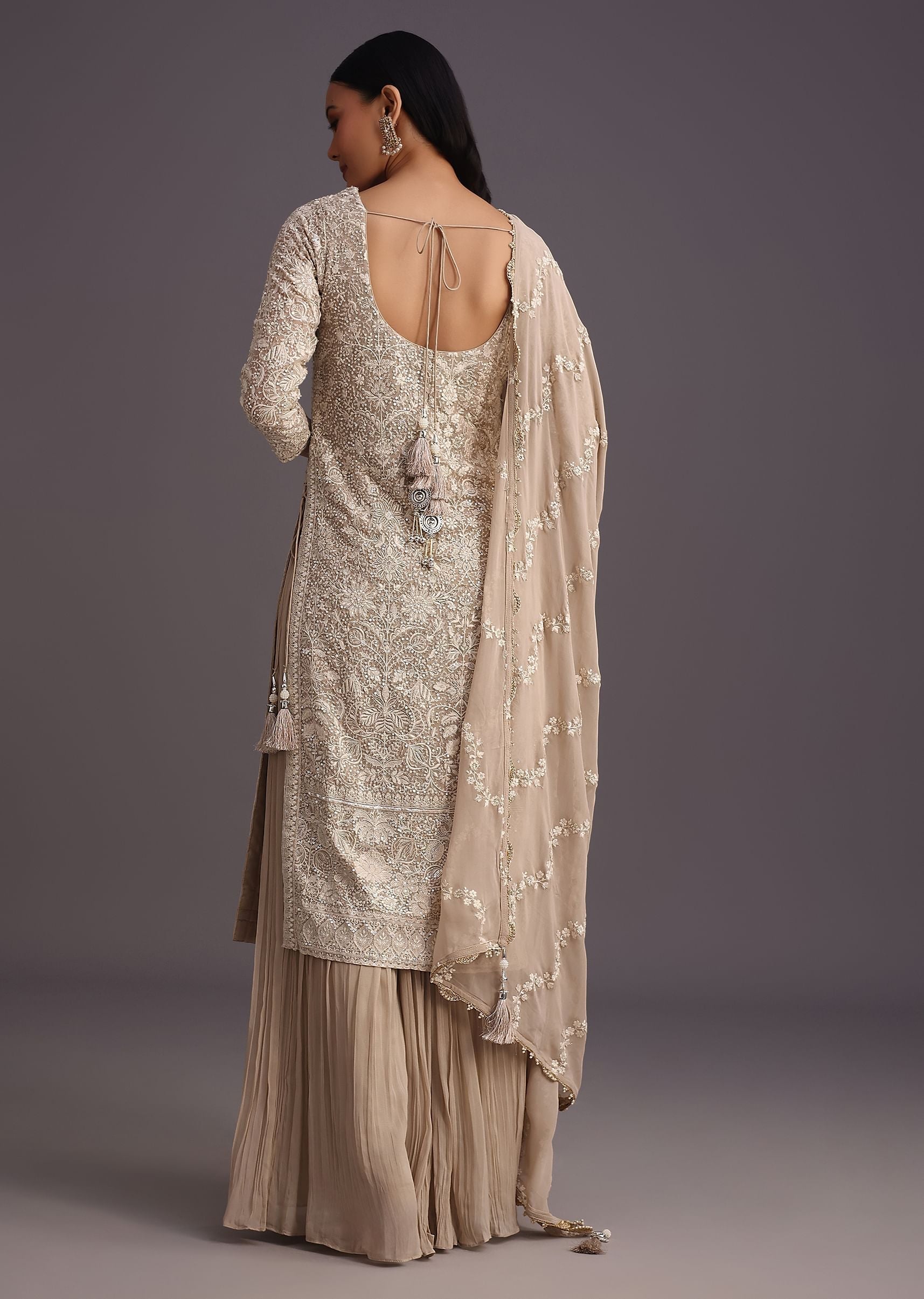 beige_lucknowi_kurti_with_flared_palazzo_and_resham-sg270543_7_5dea2a41-6fc8-44c3-8e84-7bc94df5f65d.jpg