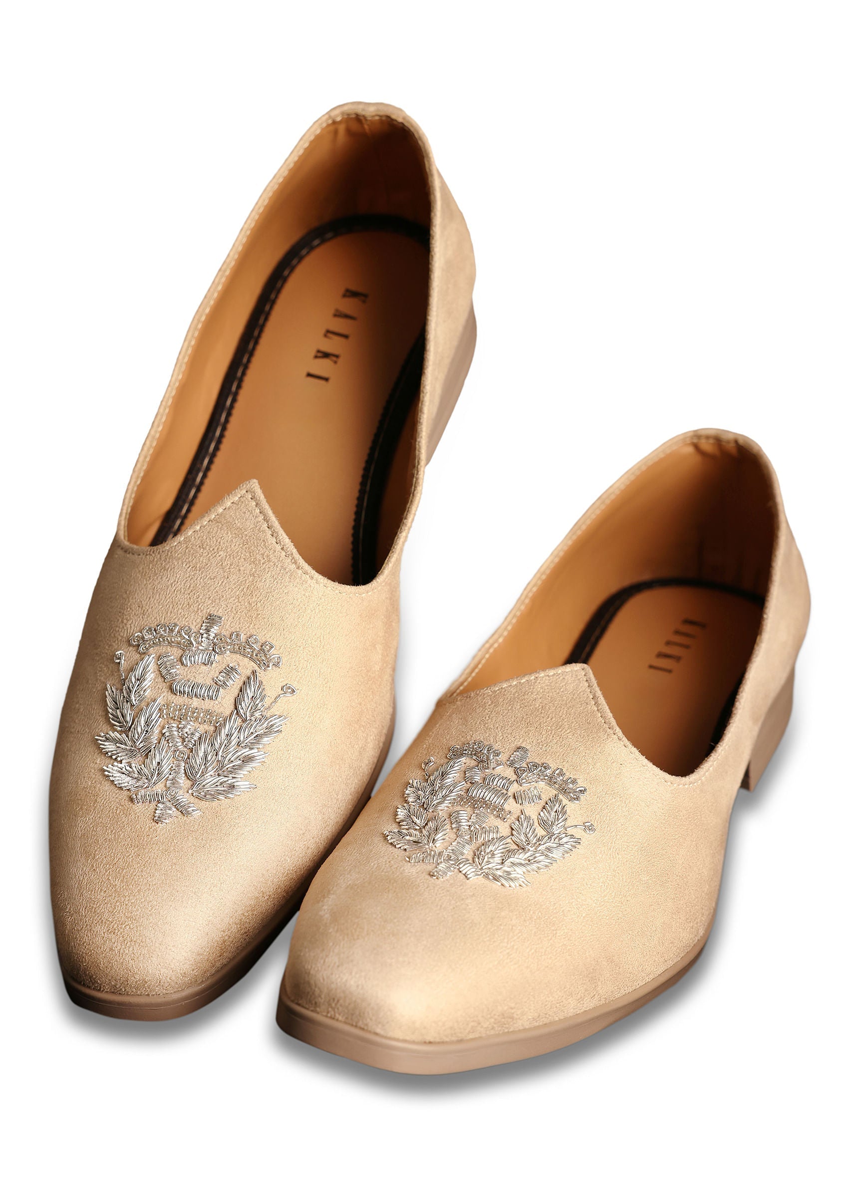 beige_velvet_jutti_with_hand_work-sg225037_6_0fdad4de-911b-4f4b-ac74-06c22a841869.jpg