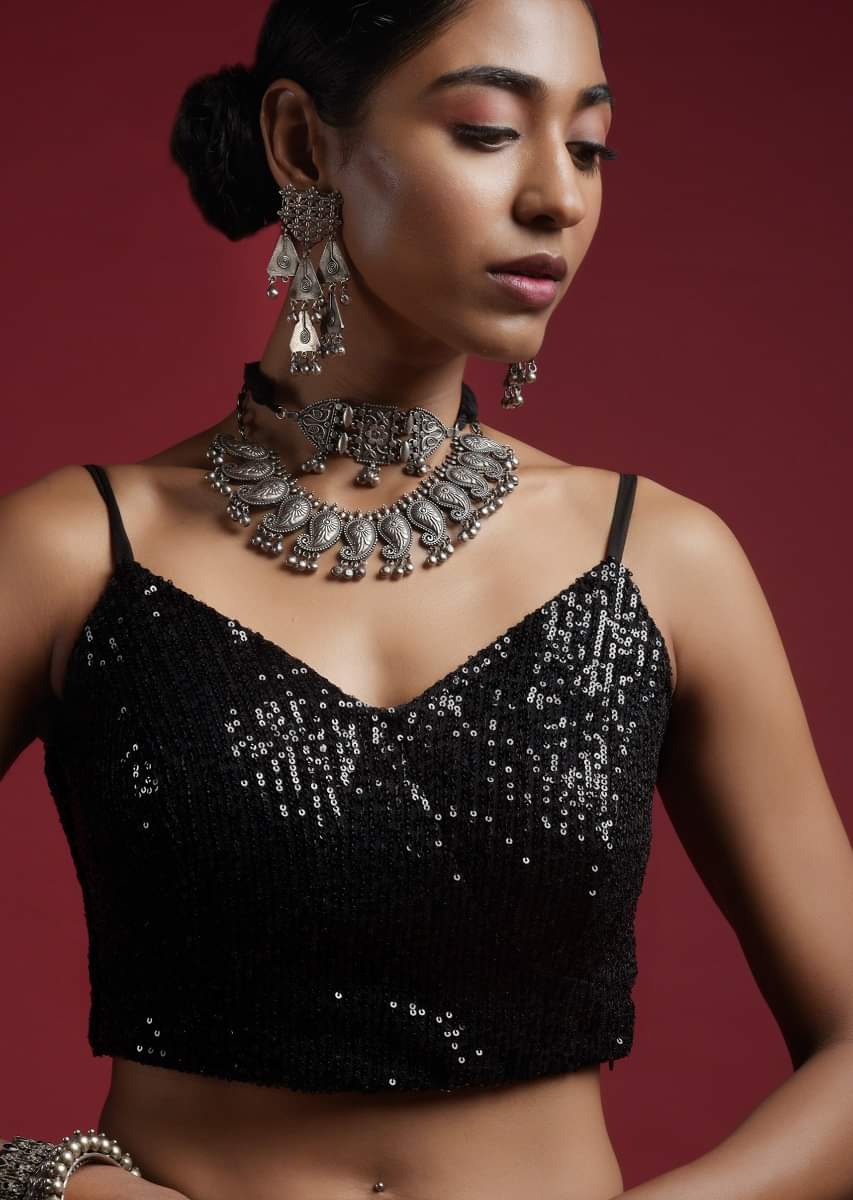 black-blouse-in-sequins-fabric-with-strap-sleeves-and-v-neckline-online_-kalki-fashion-m001bldy40y-sg57016_7__1_07236748-5789-4e8d-b1f9-7c360bc9b4c3.jpg