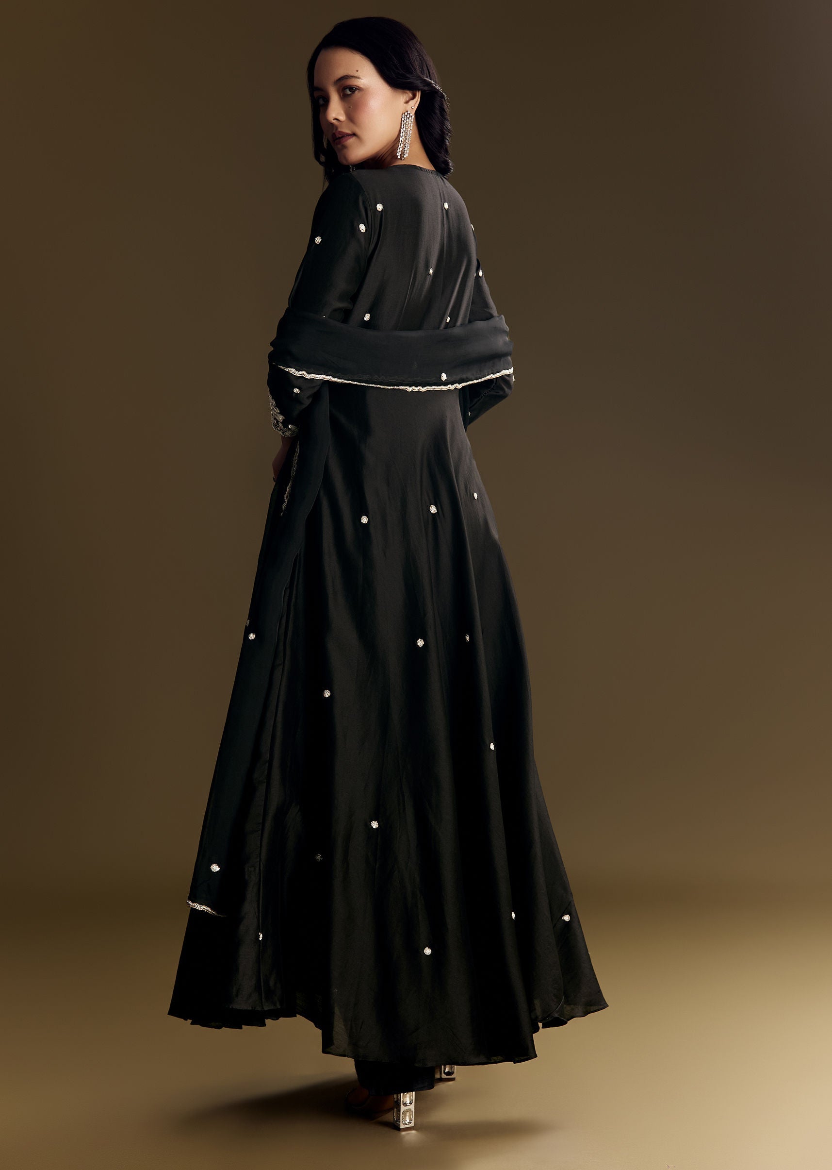 black-chanderi-anarkali-suit-with-moti-and-sequins-work-sg327923-5_edffeff1-ca0b-456f-a406-3ee4d2bd1752.jpg