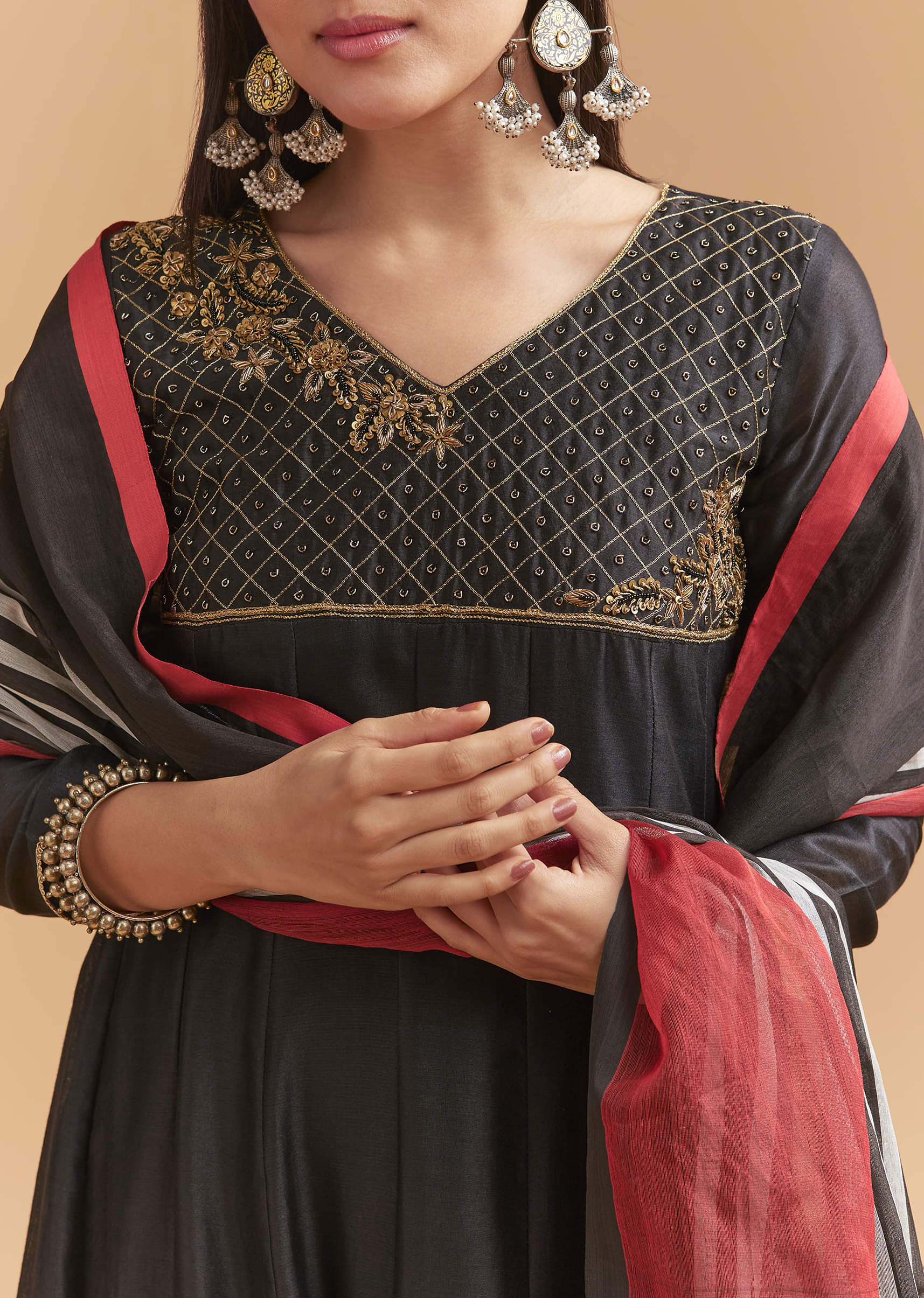 black-chanderi-anarkali-suit-with-zari-and-sequins-embroidery-sg346995-2.jpg