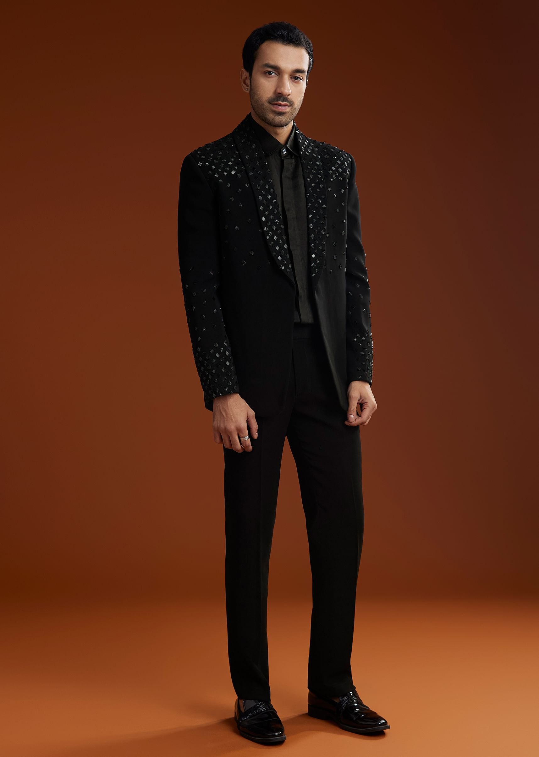 black-cotton-satin-suit-set-with-hand-embroidery-sg297369-2_a181a8bb-a79d-48b2-b286-37c7b15ae048.jpg