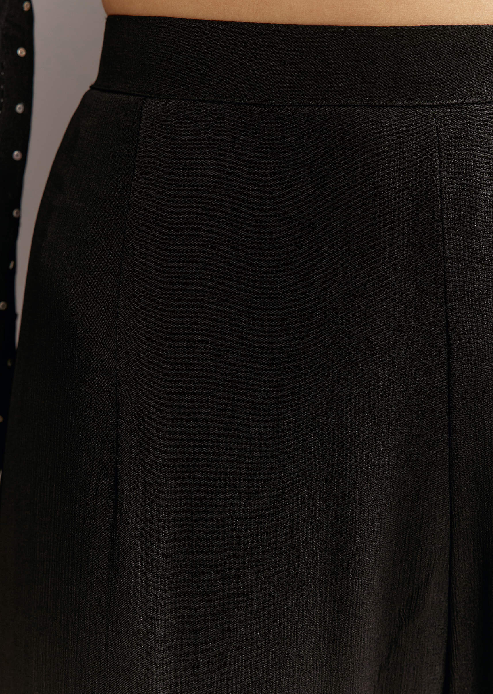 black-cutdana-and-sequins-kurta-with-chinon-sharara-and-dupatta-sg289730-6.jpg