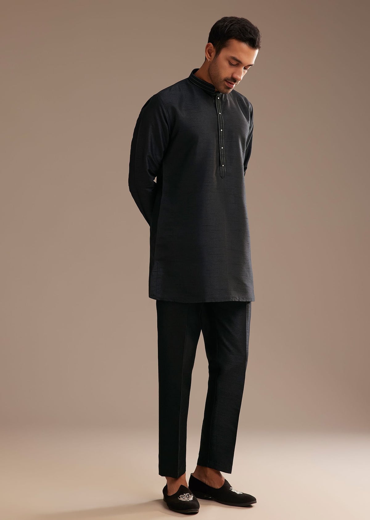 black-kurta-jacket-set-with-resham-and-mirror-work-sg263855-7_06d384dc-48f6-4137-a9aa-8f4cdd9cab86.jpg