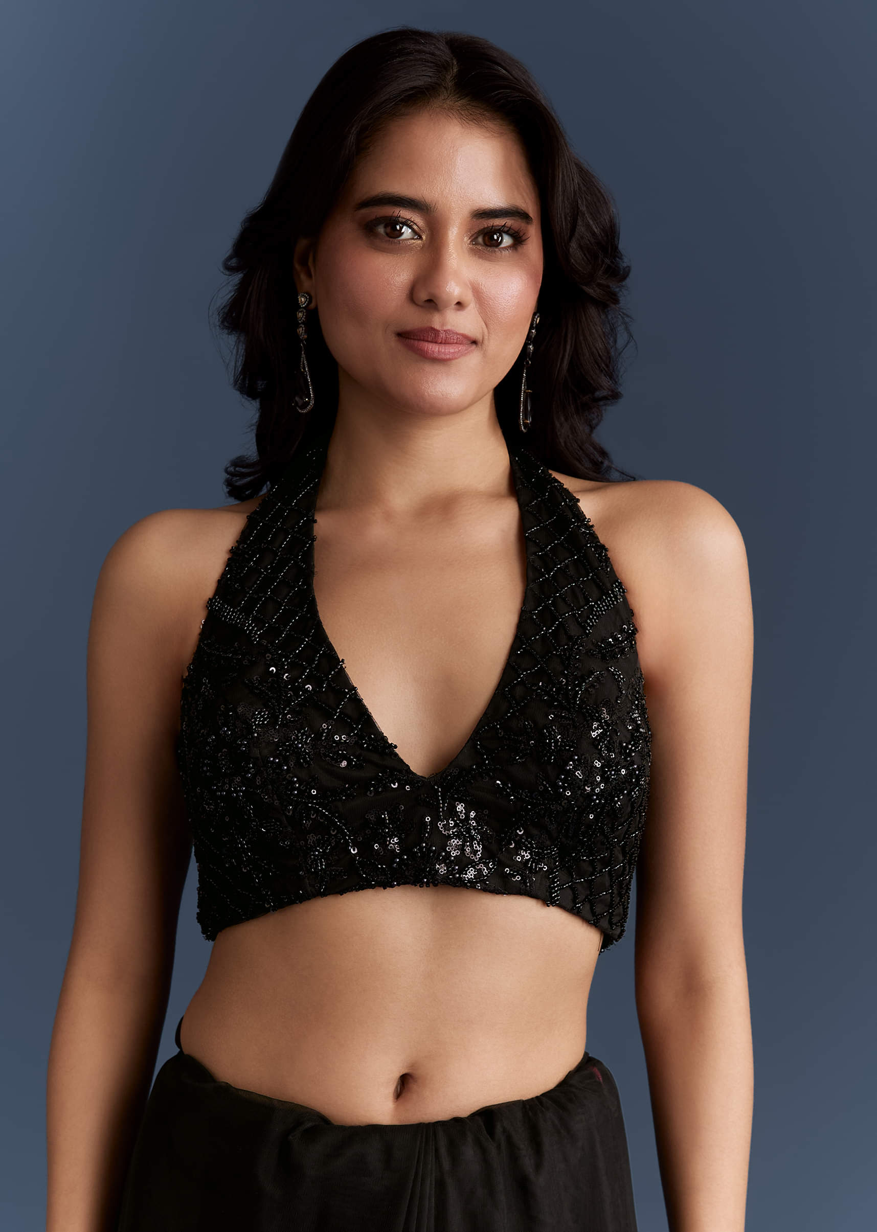 black-net-saree-with-intricate-floral-sequins-embroidery-sg351490-7.jpg