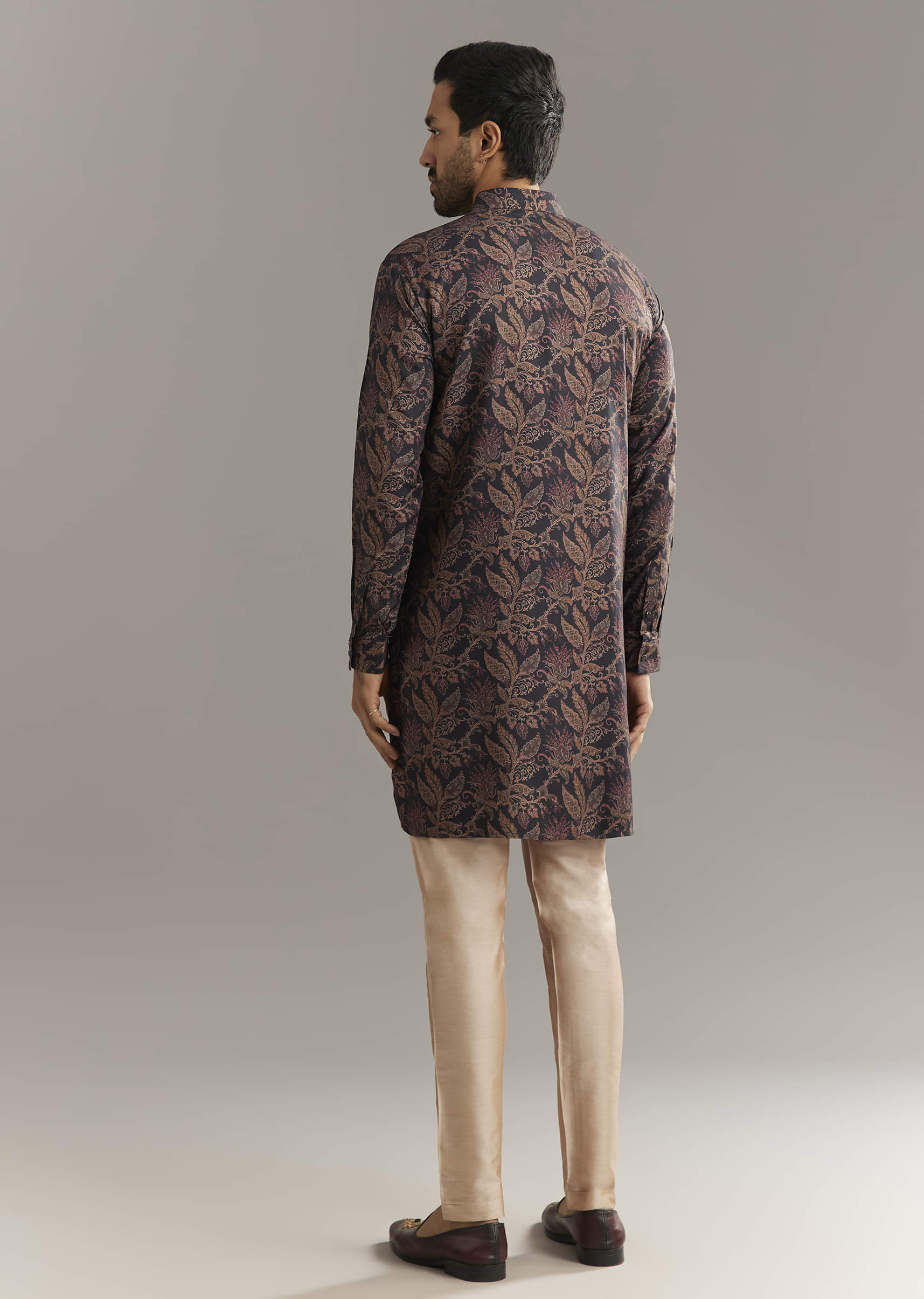 black-pashmina-silk-kurta-set-with-vine-prints-sg302245-5_ddfe9ebc-169f-4bcc-bcec-533e8cd9b23e.jpg