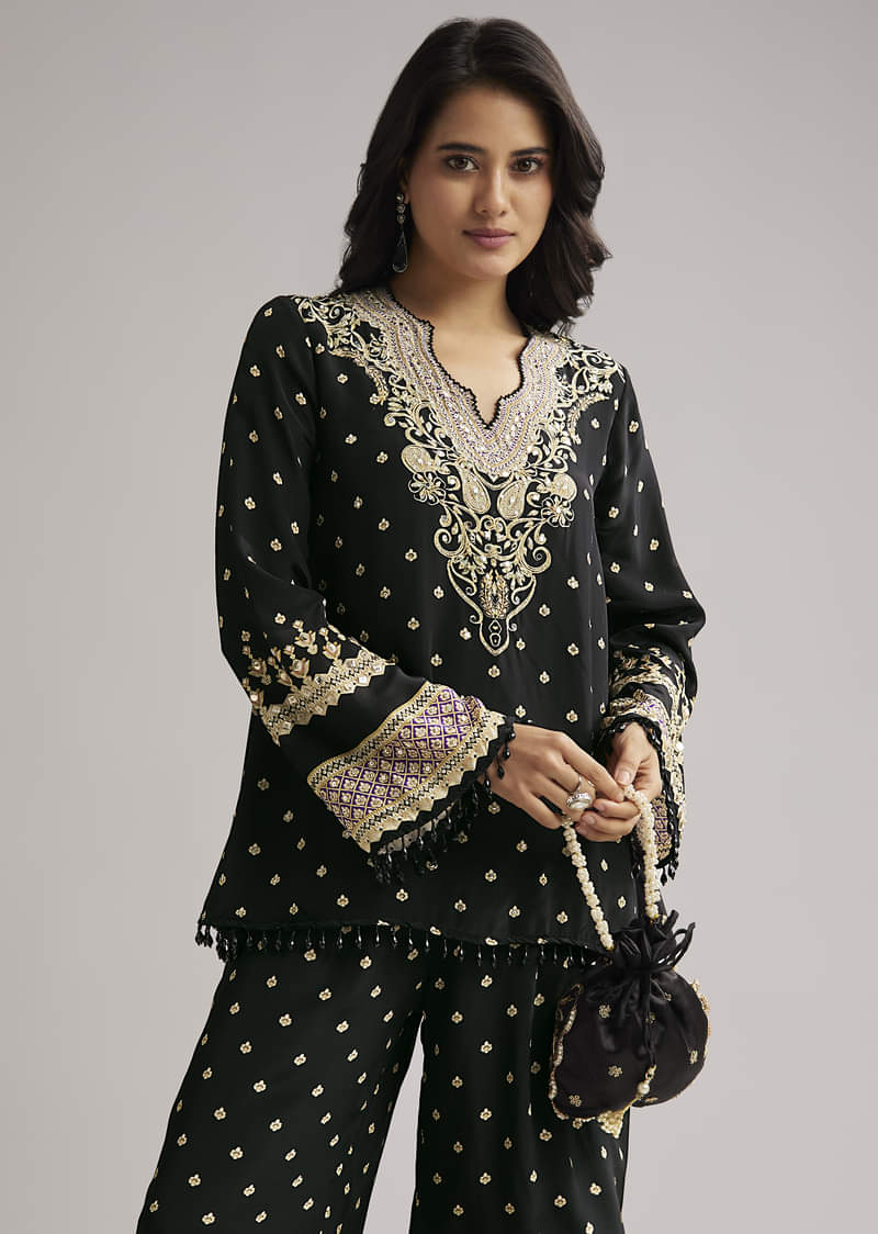 black-printed-co-ord-set-with-kurta-and-palazzo-sg325430-4_4ee1f4f9-7ee2-4dee-851b-e0ea38691ddf.jpg
