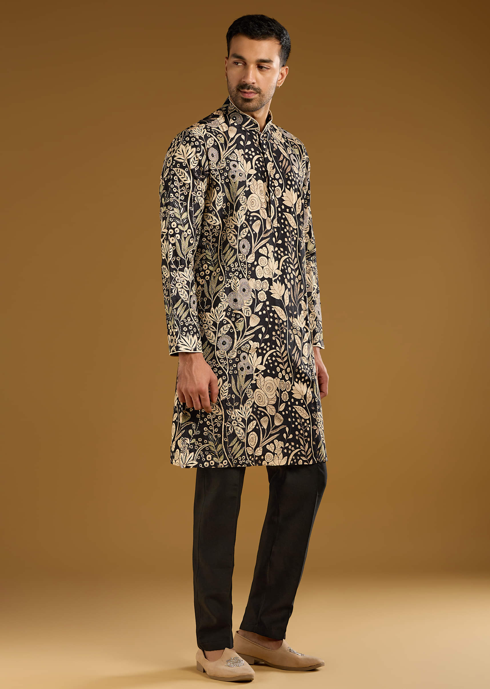 black-silk-kurta-set-for-men-with-mirror-work-sg335516-3.jpg