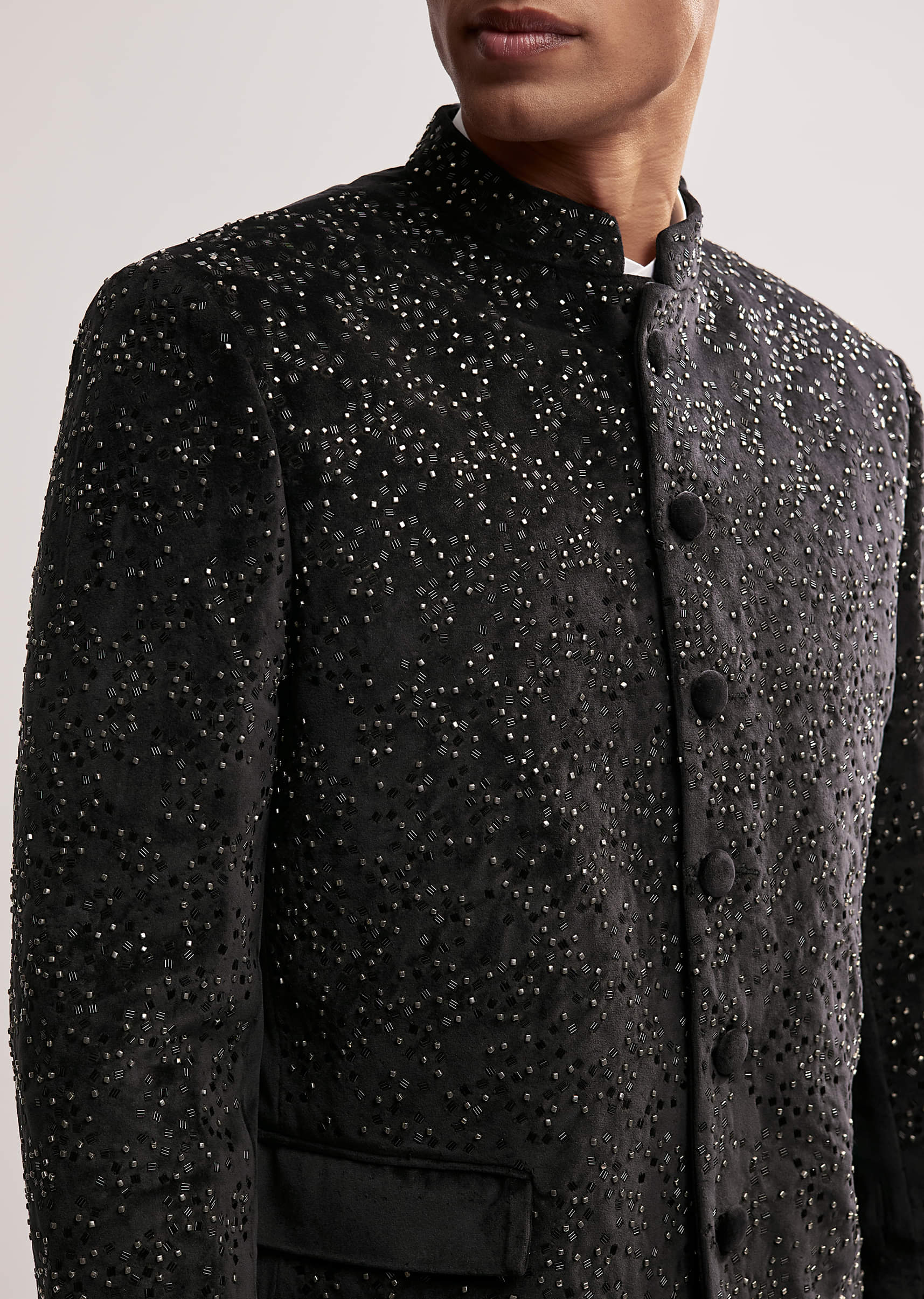black-velvet-jodhpuri-set-for-men-with-cutdana-work-sg354408-2.jpg