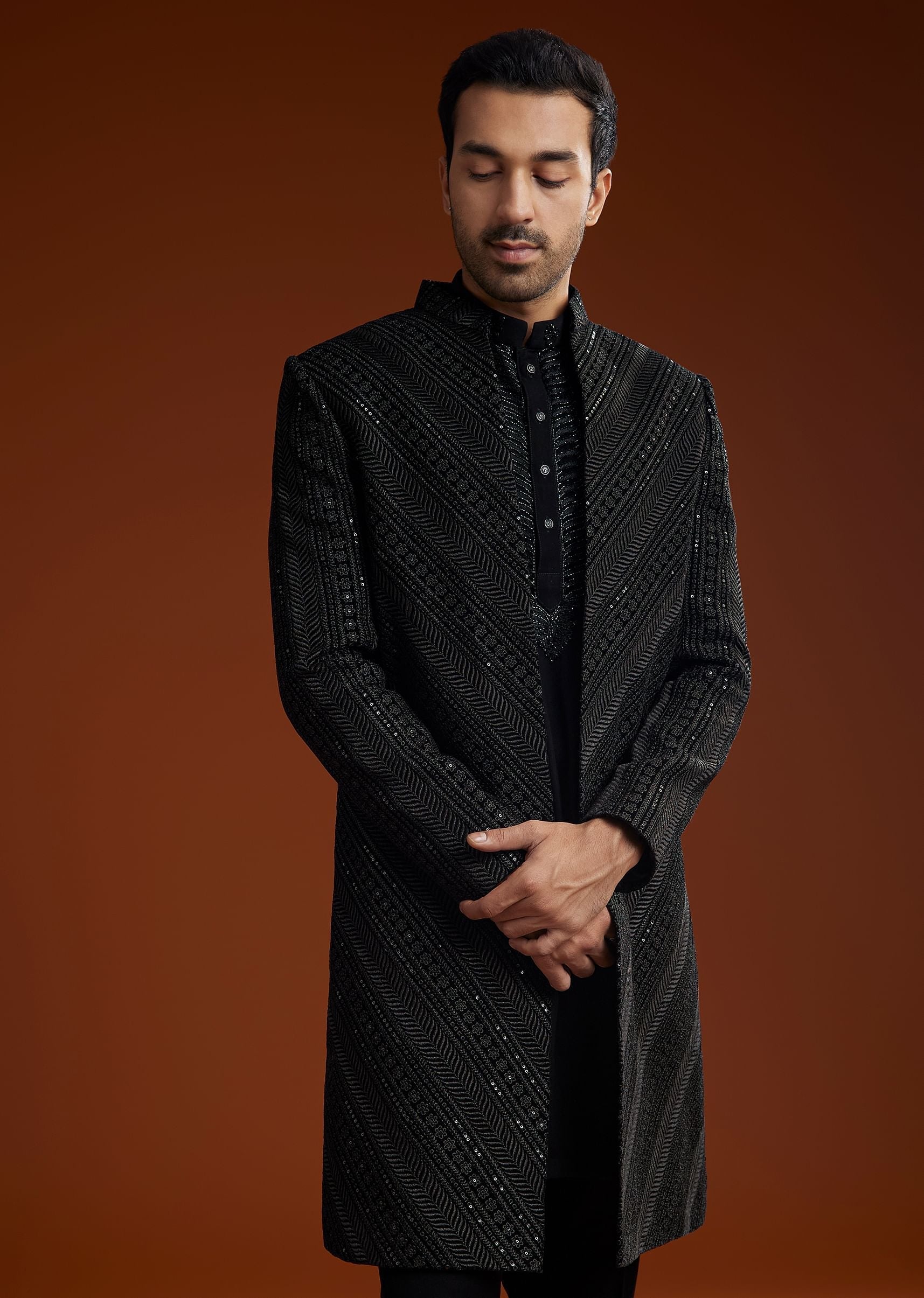 black-velvet-open-indo-jacket-set-with-cutdana-work-sg304630-1_ffeec115-dd49-48b9-9e87-01151449399a.jpg