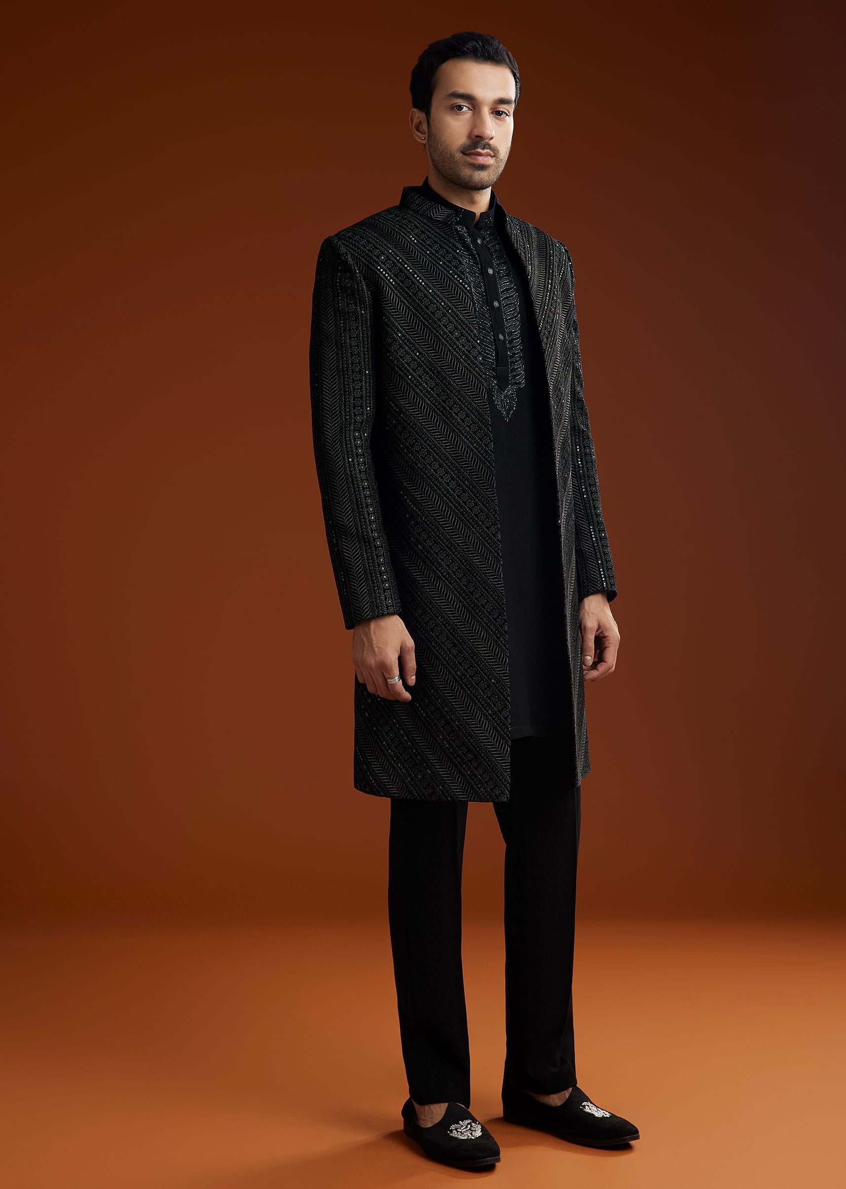 black-velvet-open-indo-jacket-set-with-cutdana-work-sg304630-2_bdd5c9eb-fd4f-46b7-bd12-20b4c1301a93.jpg