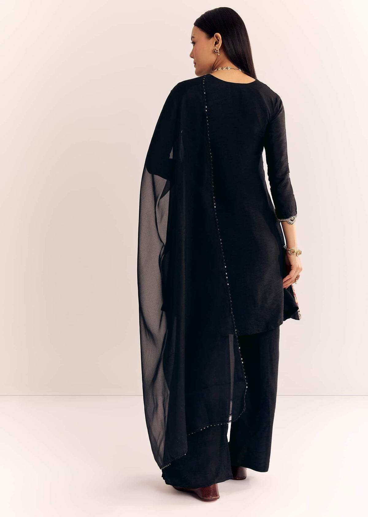black-zardosi-work-dola-silk-kurta-and-organza-dupatta-suit-sg324470-5_bc05a560-5057-446a-b77c-d20db7139a31.jpg