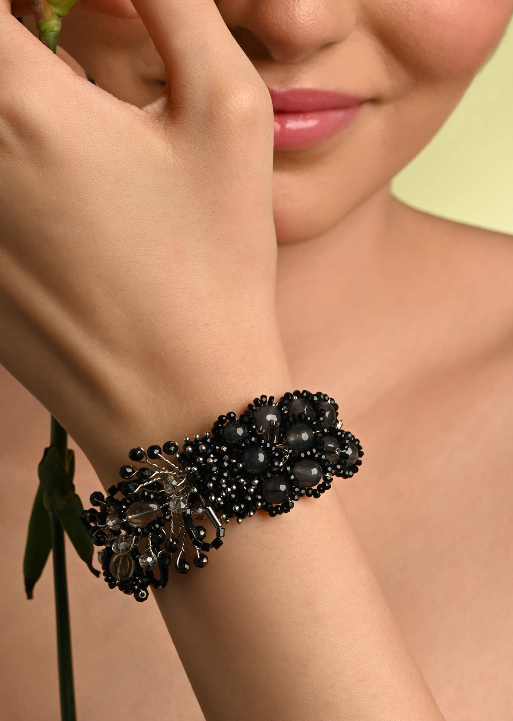 black_and_grey_cocktail_adjustable_handmade_bracelet_for-sg370971-1-nosto_4.jpg