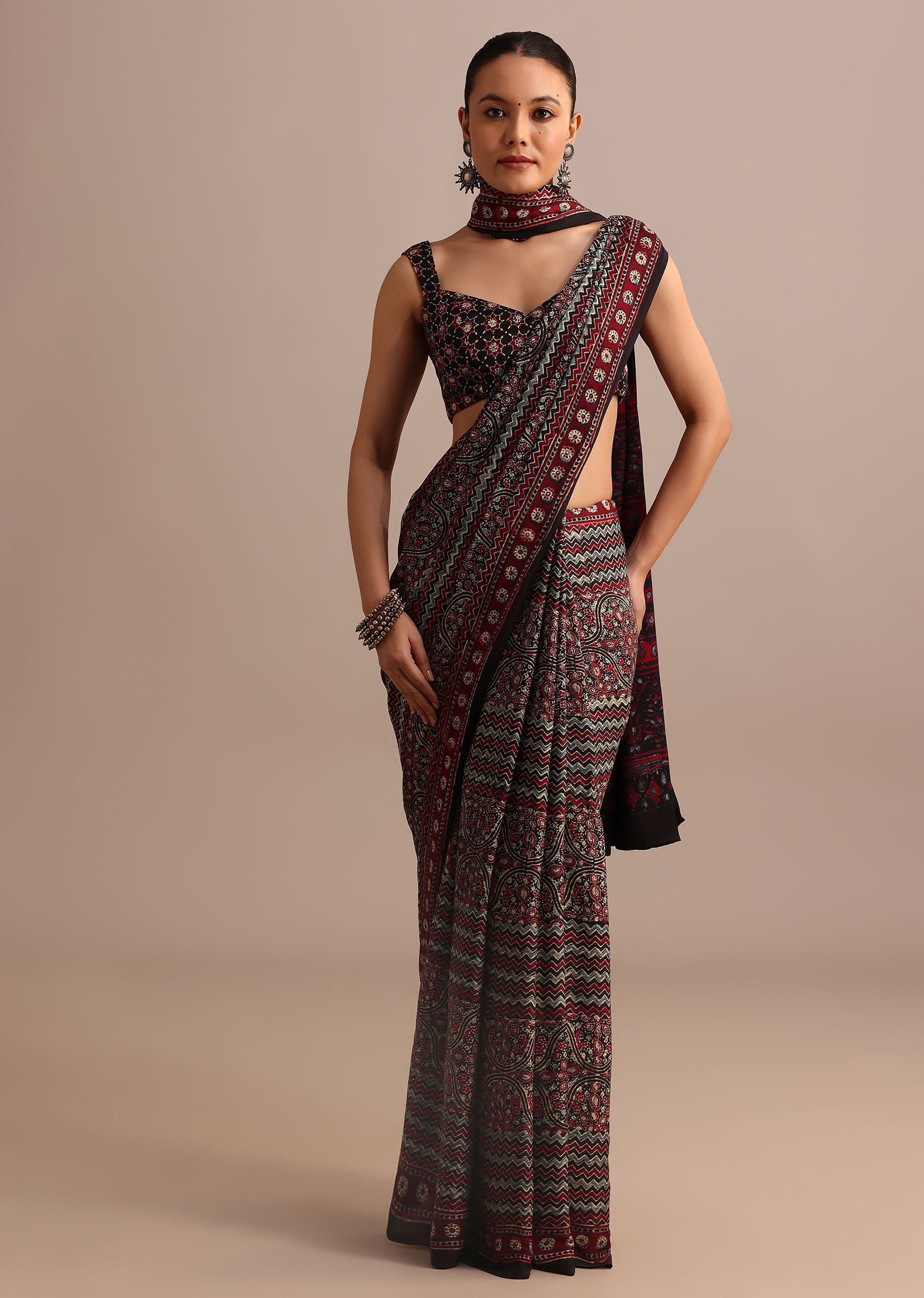 black_and_red_modal_satin_ajrakh_handblock-sg255141_3_9a63a367-8f8c-4b1a-bf5d-4670c07f4bde.jpg