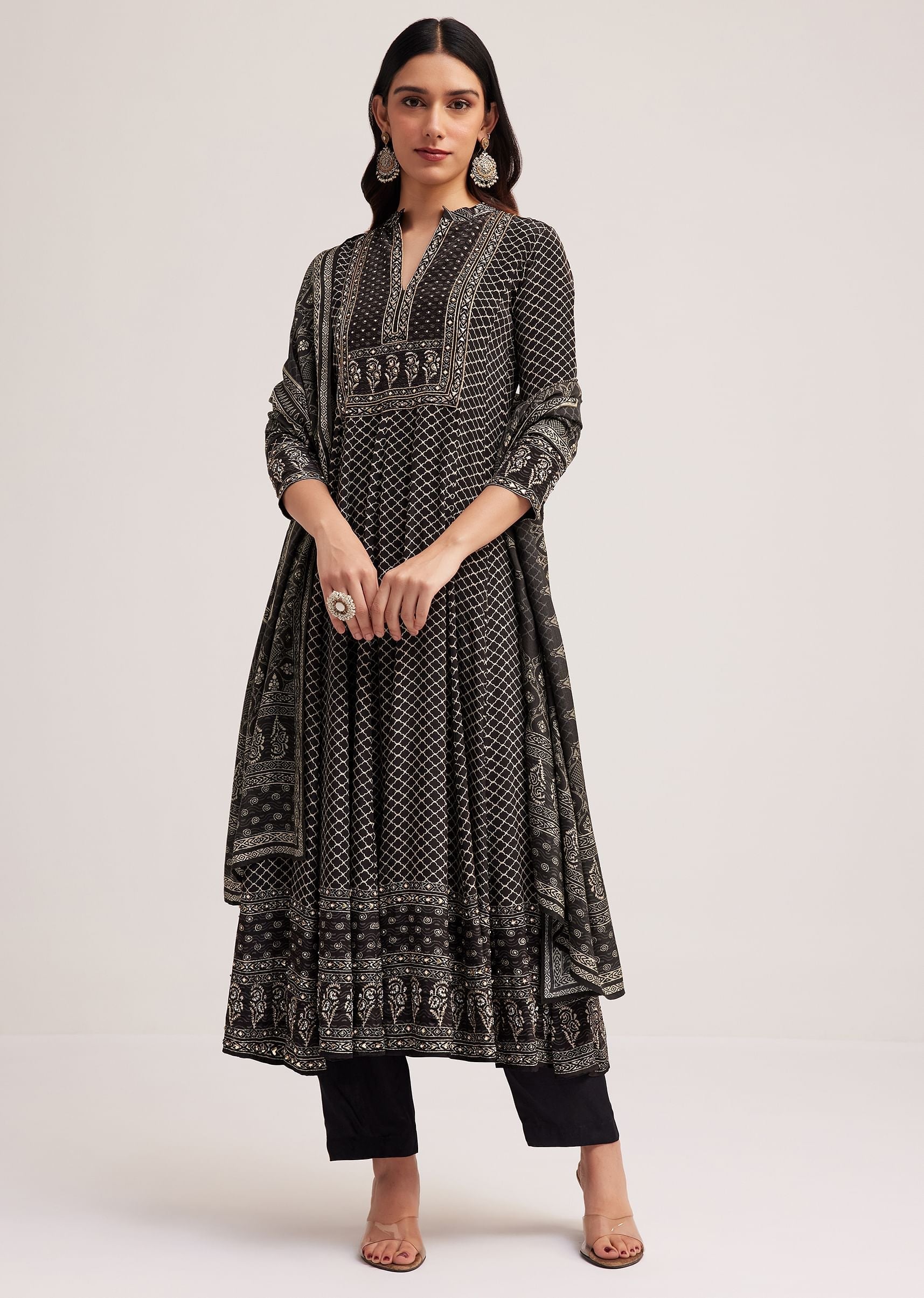 black_bagru_printed_anarkali_set_with_dupatta-sg292199_10_f096ddf4-9f1f-4f5b-bfe3-1c6414cdcb0a.jpg
