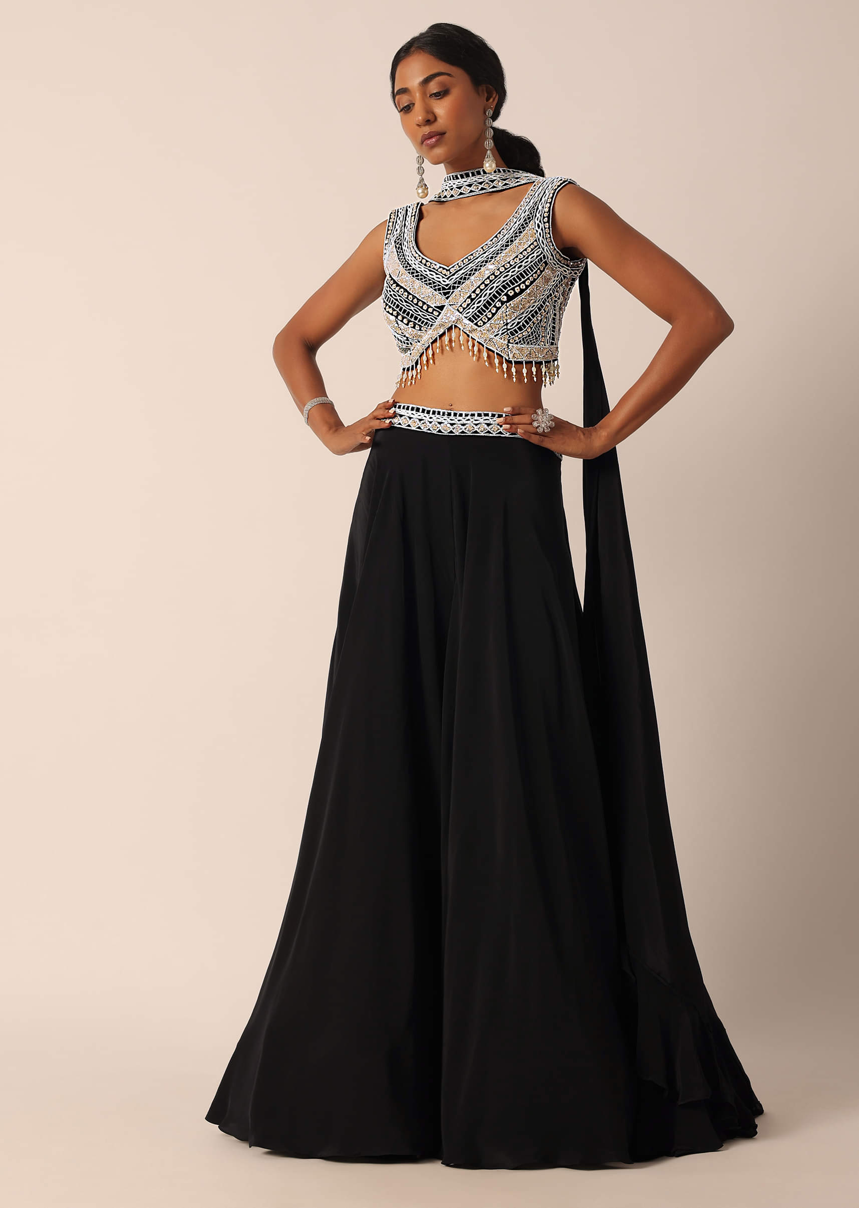 black_bead_embellished_blouse-sg195062_8_34f09343-fa83-4e7c-a0b4-987b45633a46.jpg