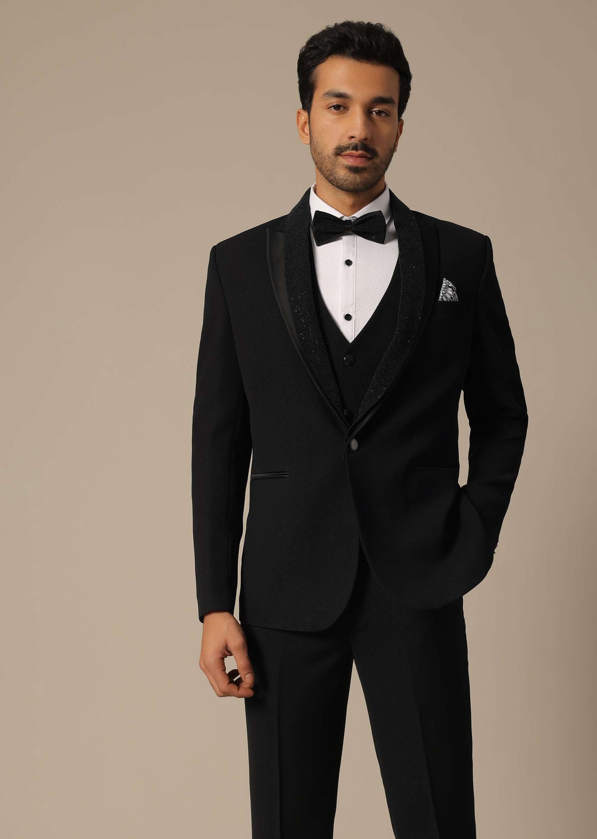 black_blazer_set_with-sg199950_13_47aa5e0f-ff4c-4b1b-84f5-9885bf0584cf.jpg