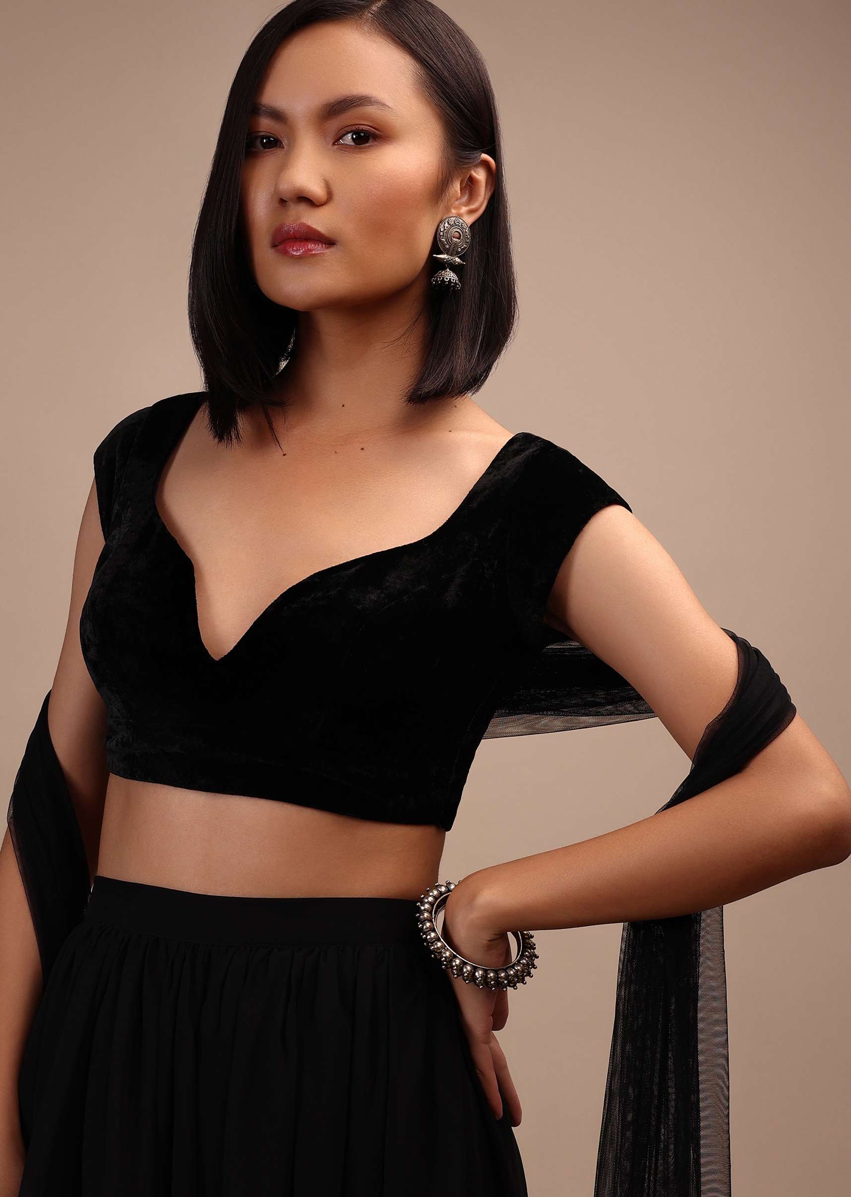 black_cap_sleeves_blouse-m001blat446y-sg92241_1_f7e6b912-7c77-49e9-b6f0-15f080b897f5.jpg