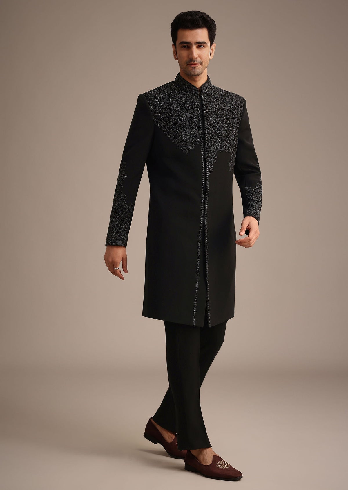 black_embroidered_indowestern_set_with_cutdana_work-sg259066_7_dece03b9-cc09-46e3-a883-2667fe085dc9.jpg