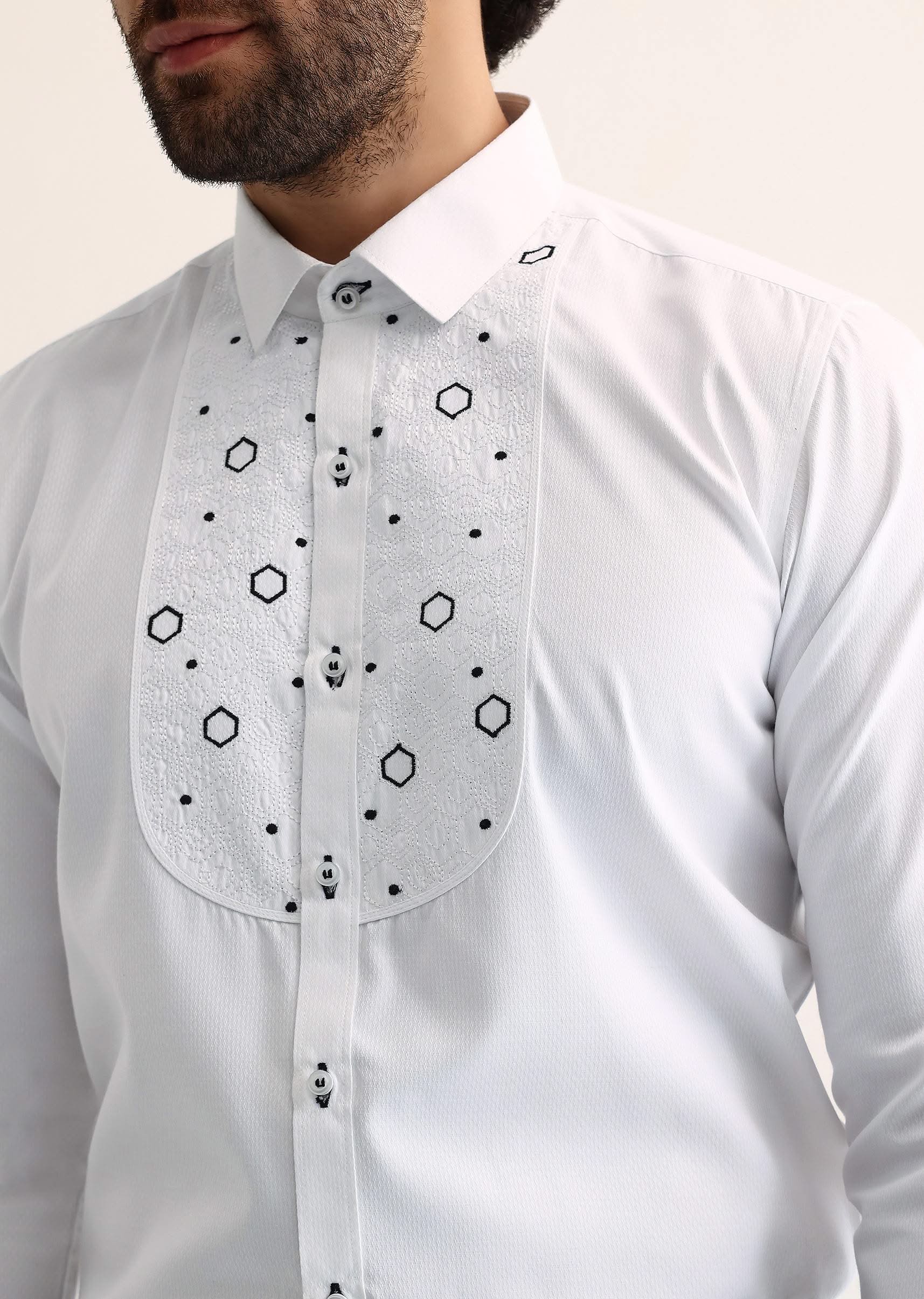 black_embroidered_tuxedo-sg211976_10_923426d2-88c0-4064-bcad-af02a97ed622.jpg
