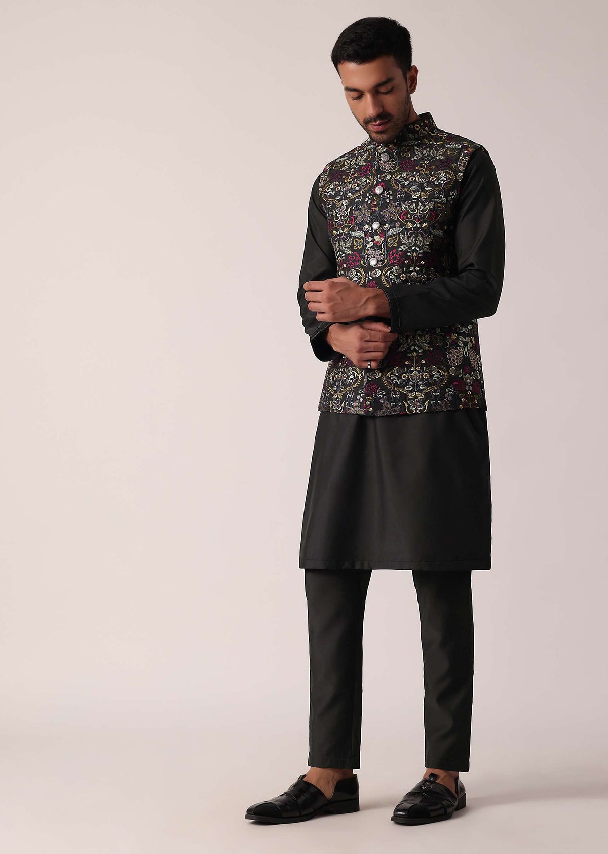 black_festive_jacket_kurta_set_for_men-sg214033_4_c8e45d61-d070-4bc9-9cf7-72a6c6ae9bda.jpg
