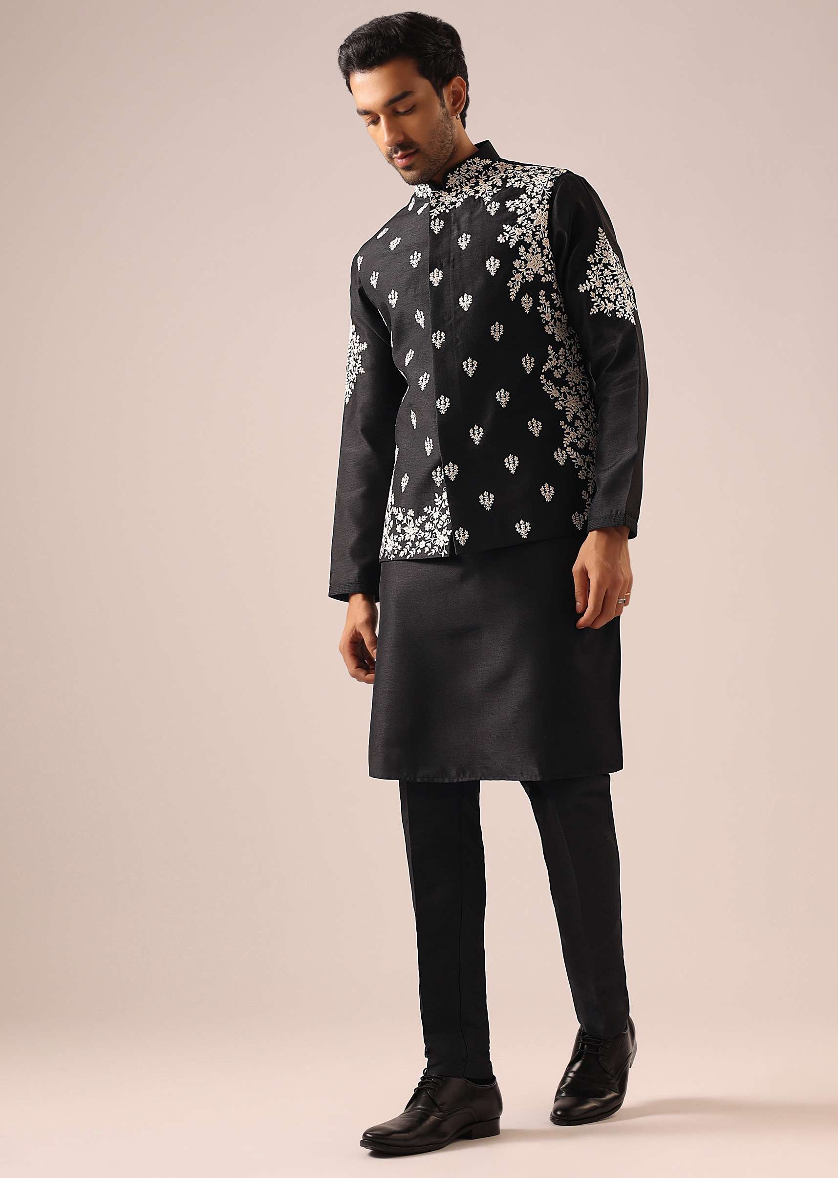 black_floral_jacket-sg178510_8_858a278e-5474-4a30-8a36-ed7e8d33f26b.jpg