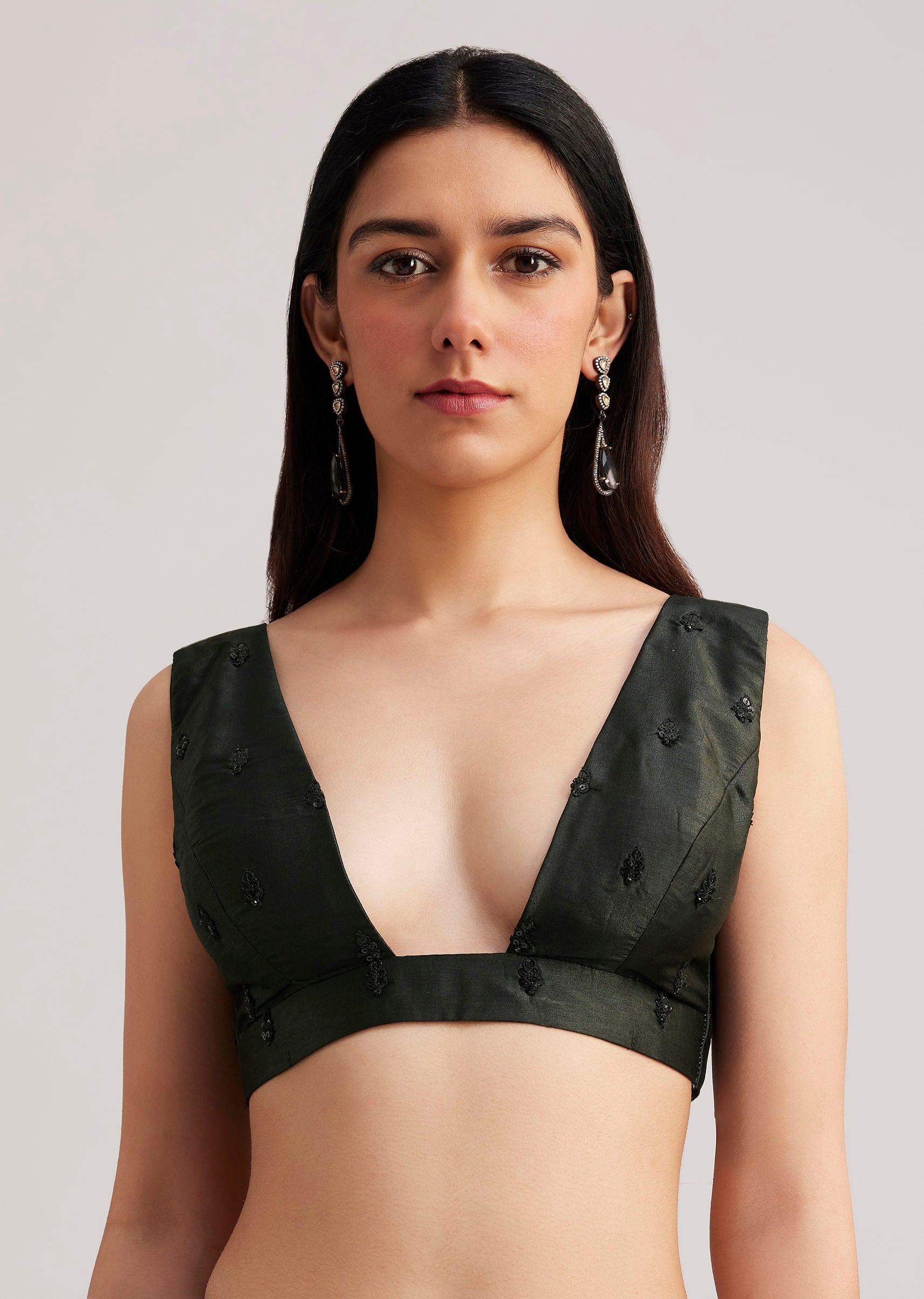 black_floral_printed_satin_saree_with_sequins-sg272119_18_3bd88839-87d2-4c4f-9e22-13f070519af5.jpg