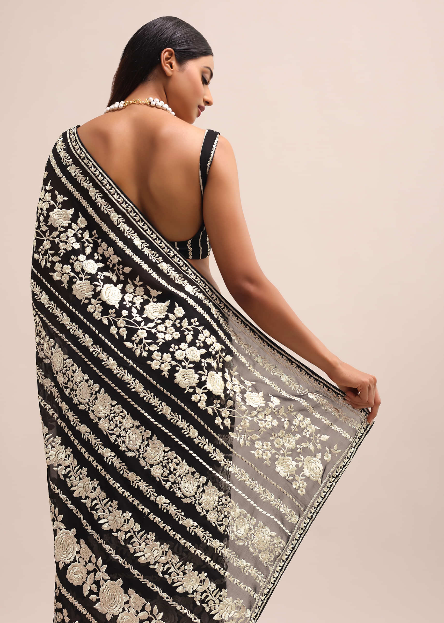 black_georgette_parsi_gara_saree_with_unstitched_blouse-sg237861_4_883daf8a-1ce6-4cb3-a5a9-83e197389ab7.jpg