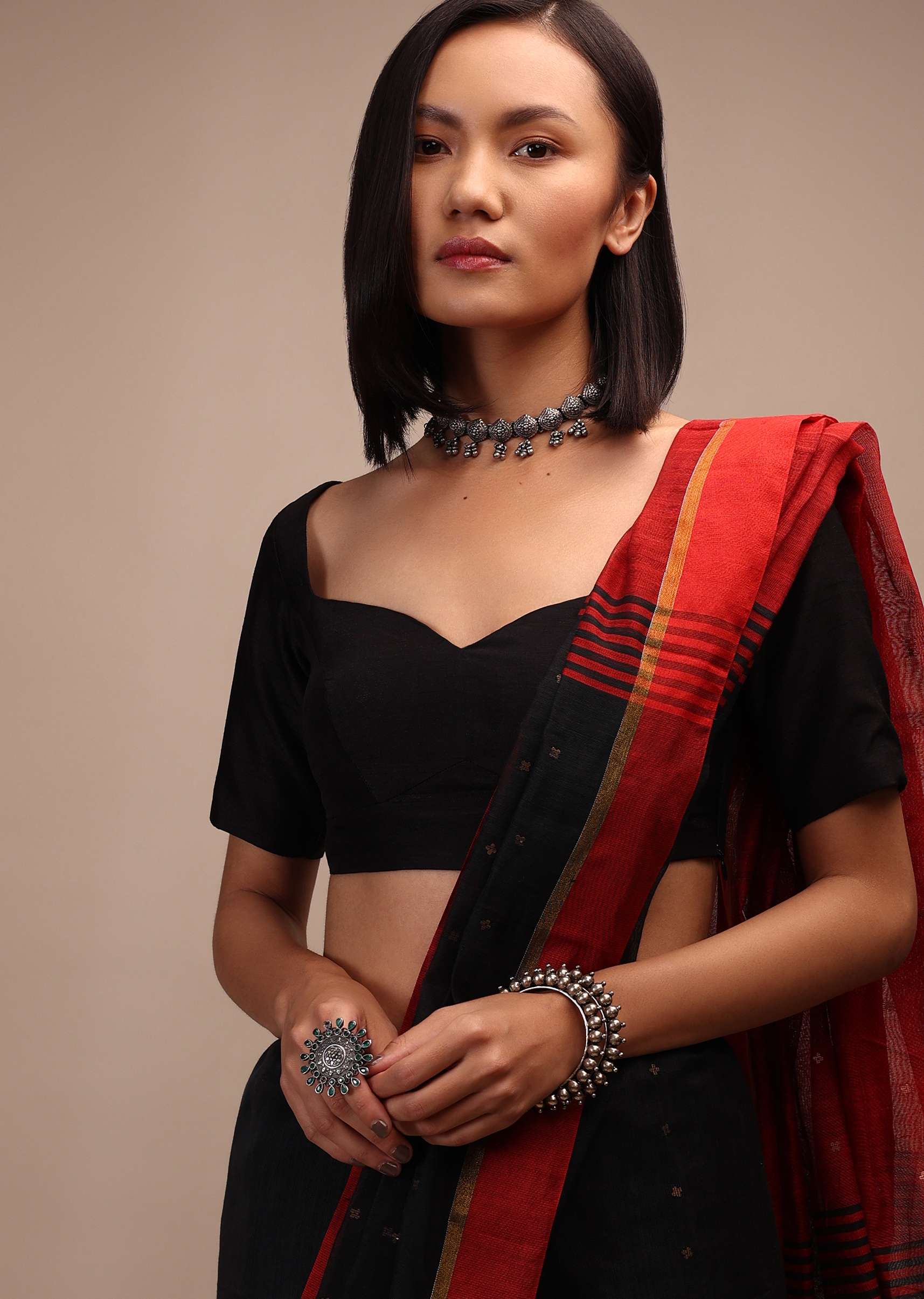 black_half_sleeves-m001blonra07y-sg95282_2_76f9a2c9-e60b-4ef6-b2b1-1aff71484a60.jpg