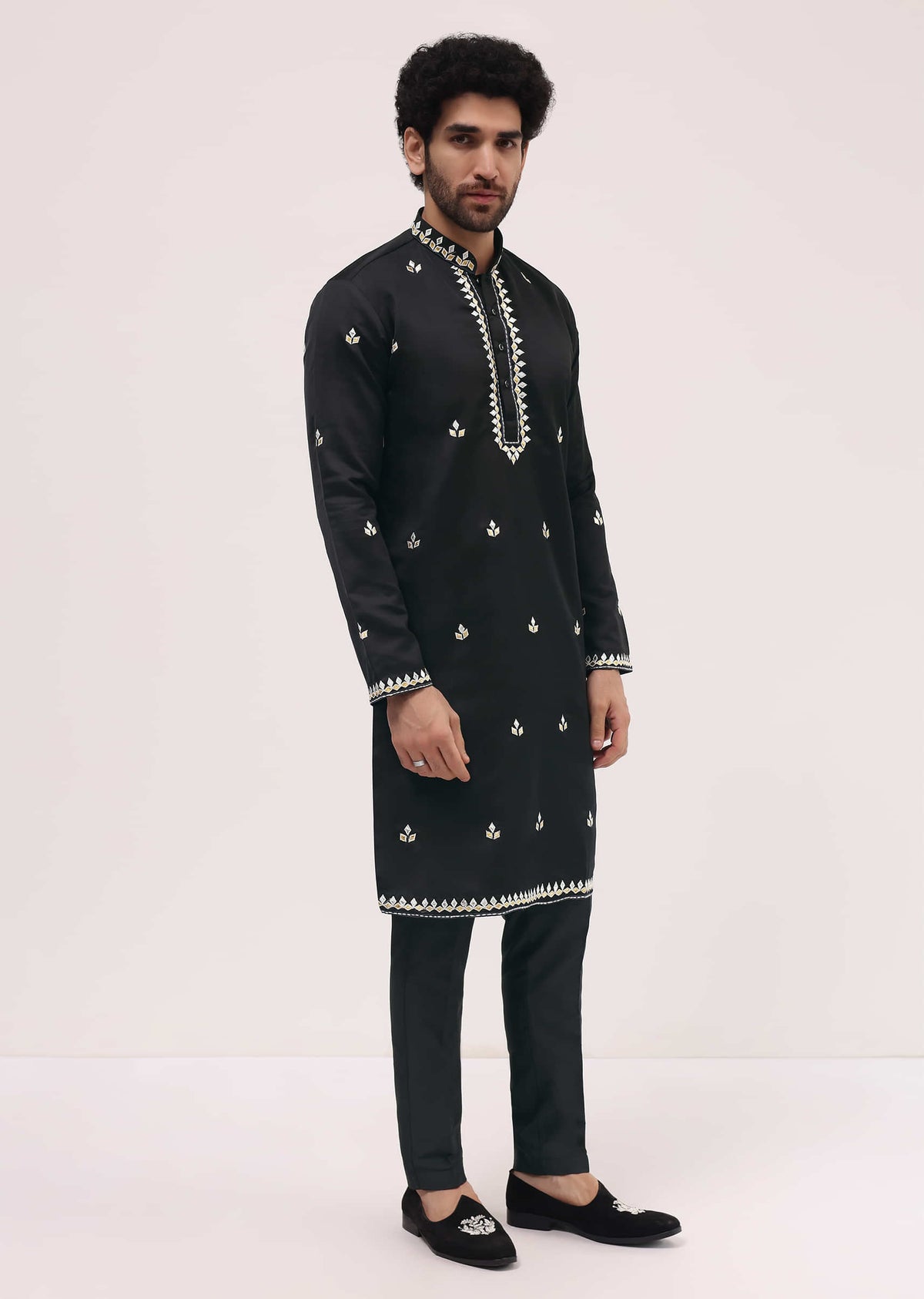 black_kurta_set_with_abla_work_for_men-sg228886_7_b465dc32-3d6f-4228-acf5-c563a2e9a232.jpg