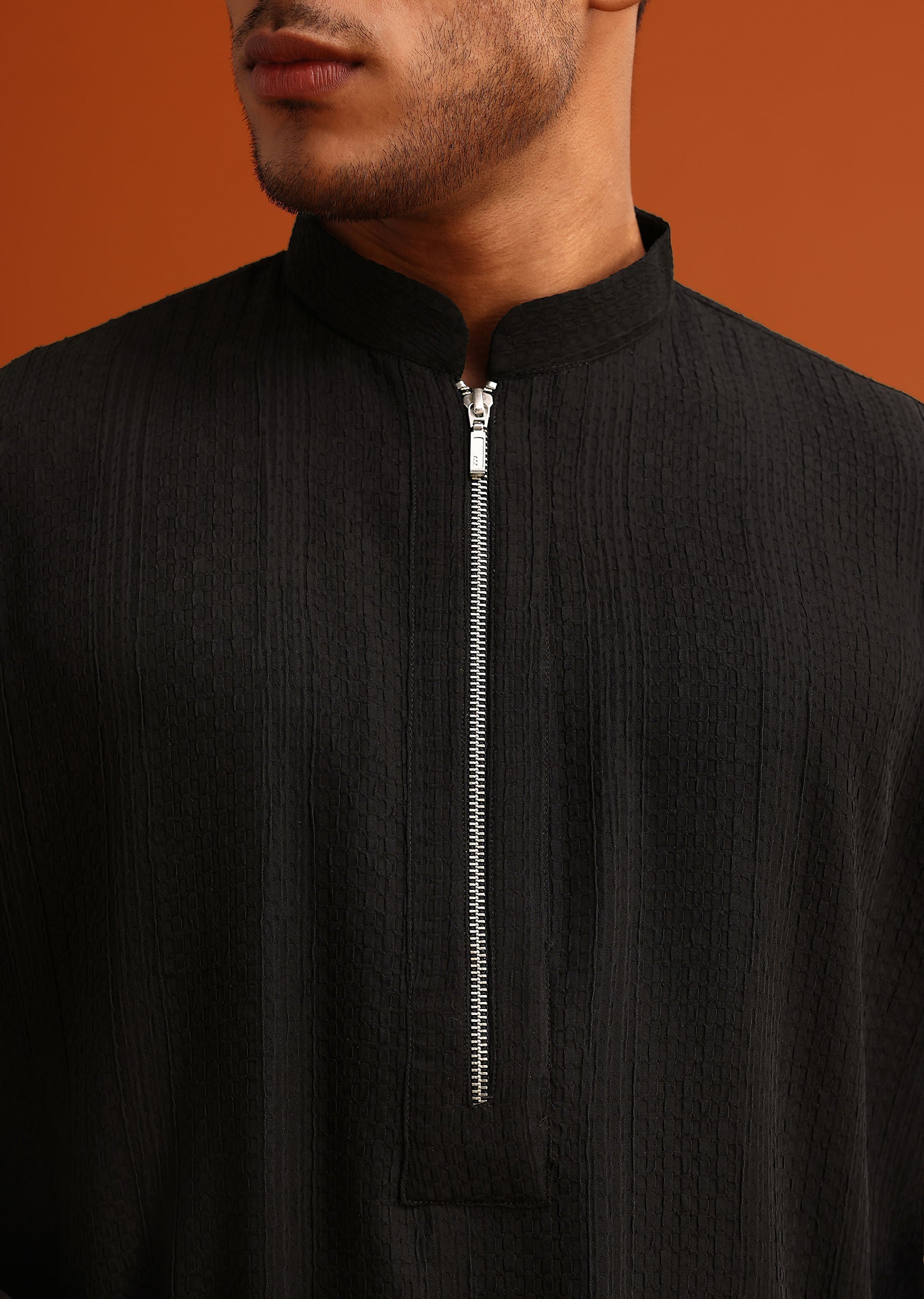 black_kurta_set_with_zipper_closure-sg245001_2_d42fcb8c-53e2-4f63-8f89-d4d55433eec7.jpg