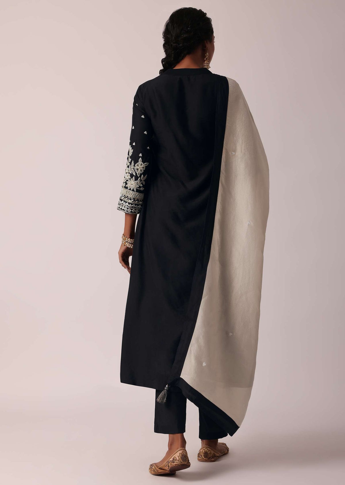 black_pant_set_with_pearl_embroidered_kurta_-sg207610_4_29151ff7-1b56-41d7-9483-d9c3e41c8825.jpg