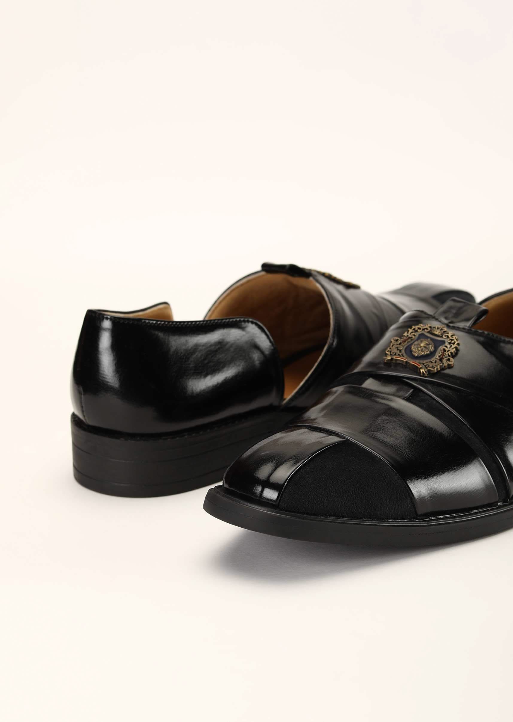 black_peshawari_footwear_in_rexine_and_suede_leather_embelli-m150nms127y-sg94571_4_6a1fe7e3-1eb2-49a8-a328-9b86b5fab00c.jpg
