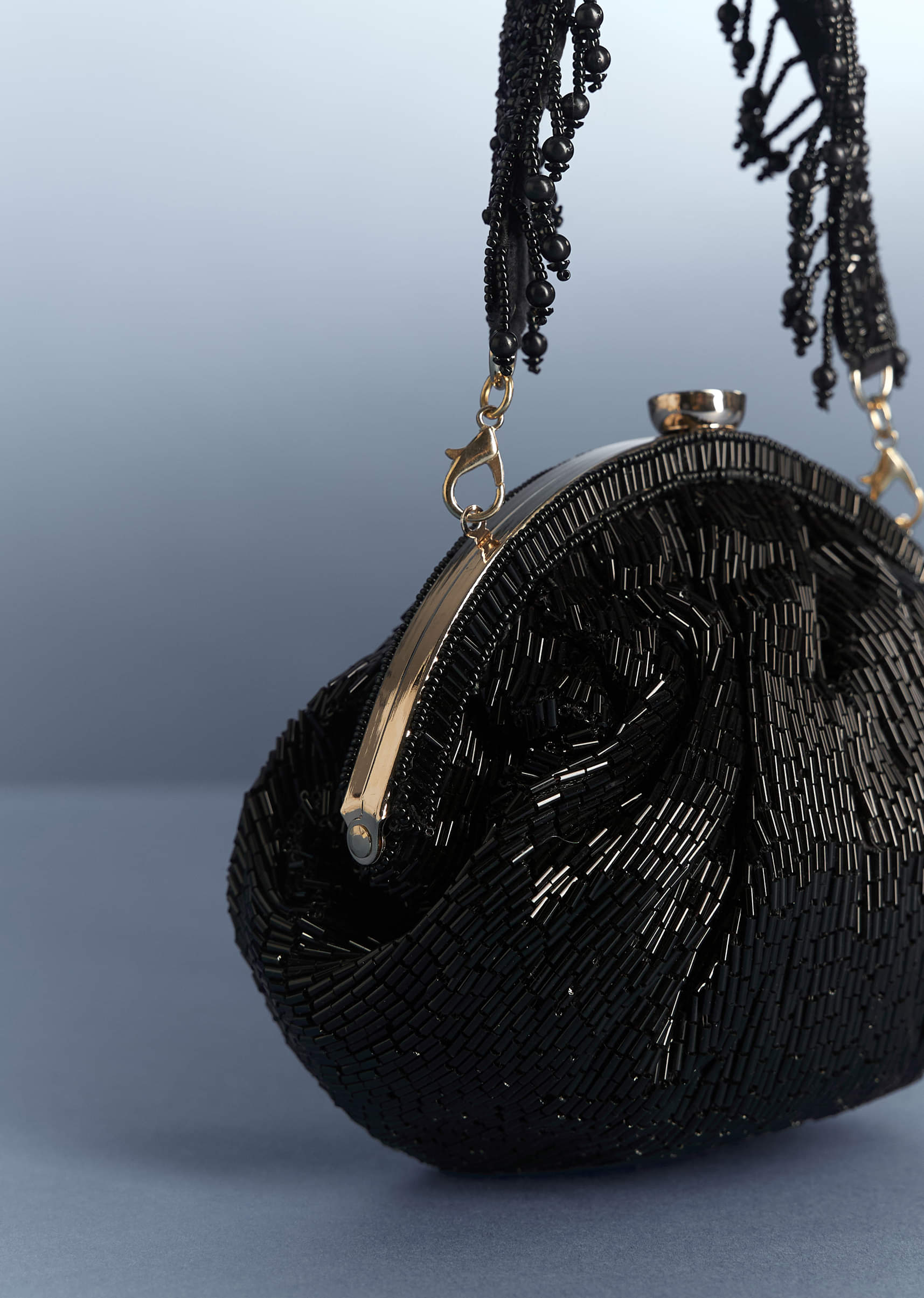 black_potli_with_sequin-sg329678-1-nosto_2.jpg