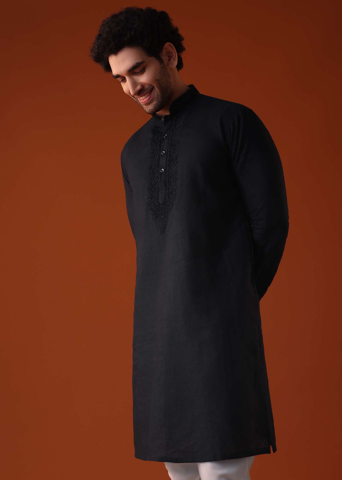 black_thread_embroidered_kurta_set-sg146169_4_a239682e-b99c-40fd-99ac-7e7f0ebd5e02.jpg