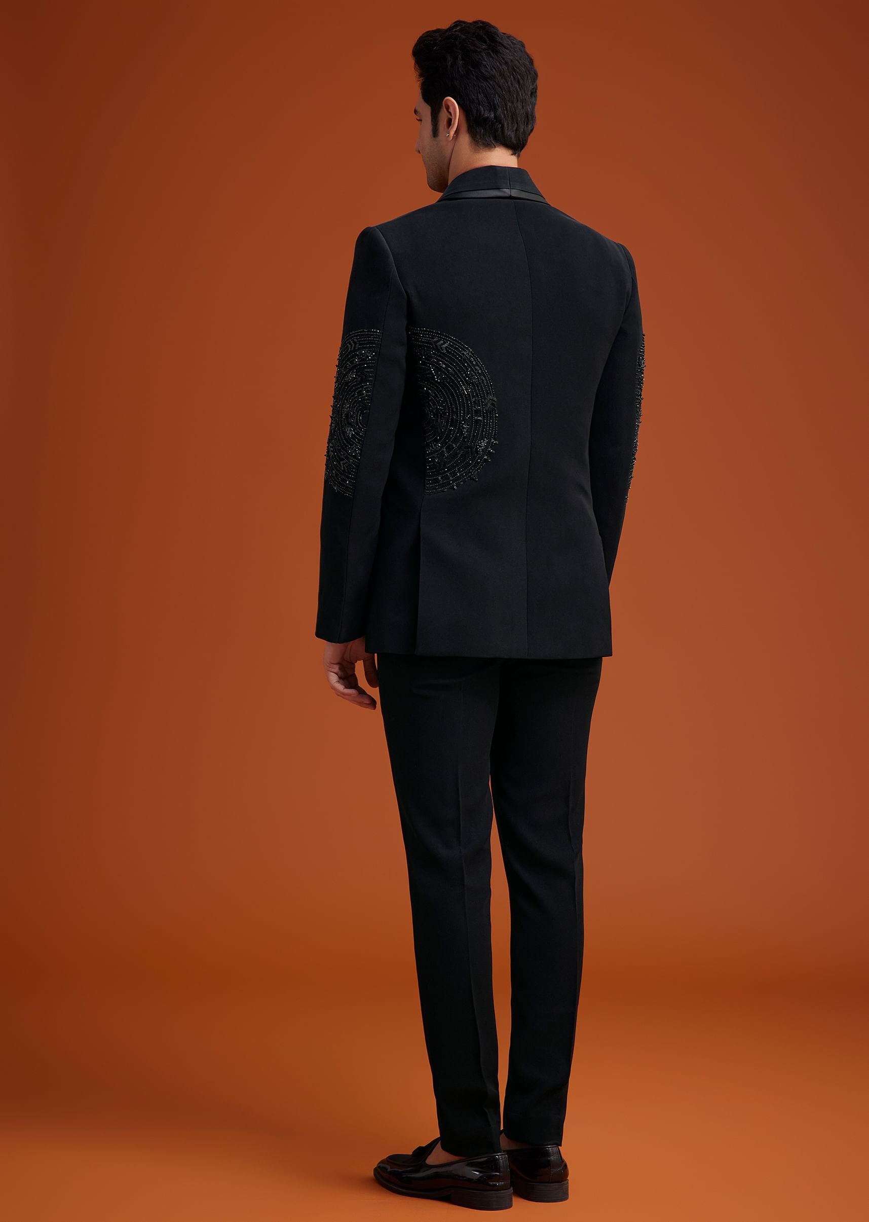 black_tuxedo_with-sg299048-5_1_8e267178-c28f-455e-b8c2-ecbecb447c8a.jpg
